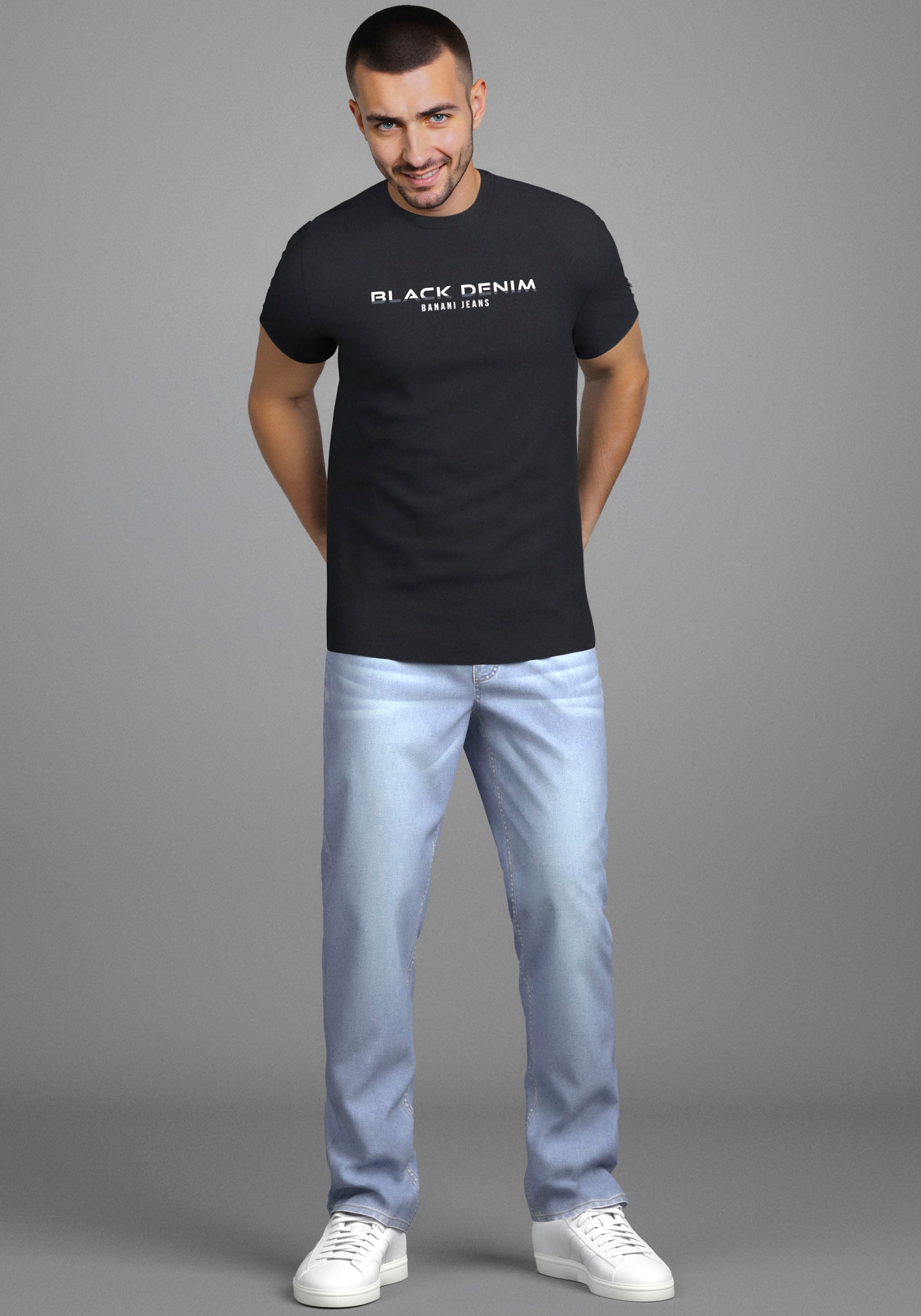 Bruno Banani T-Shirt kurzärmelig, schmal geschnitten, Rundhalsausschnitt