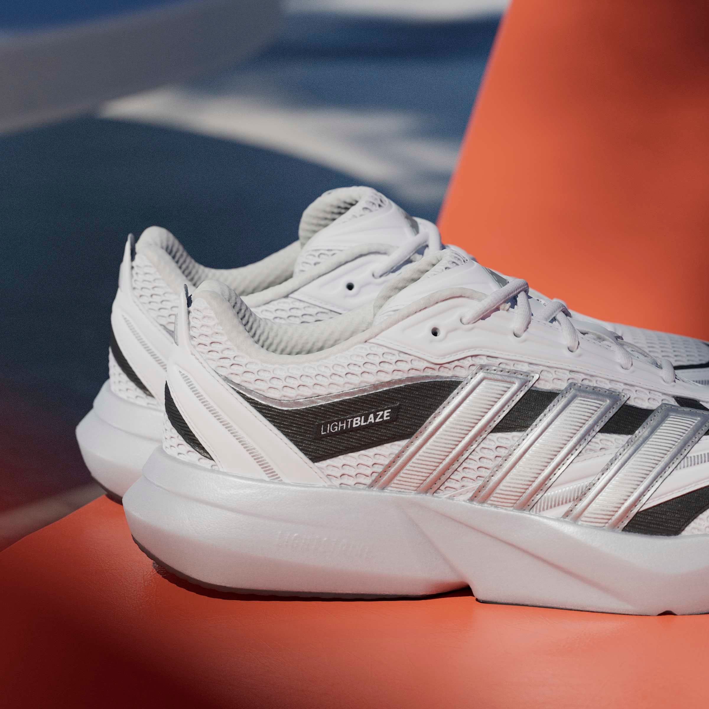 adidas Sportswear Sneaker »LIGHTBLAZE GLOW«