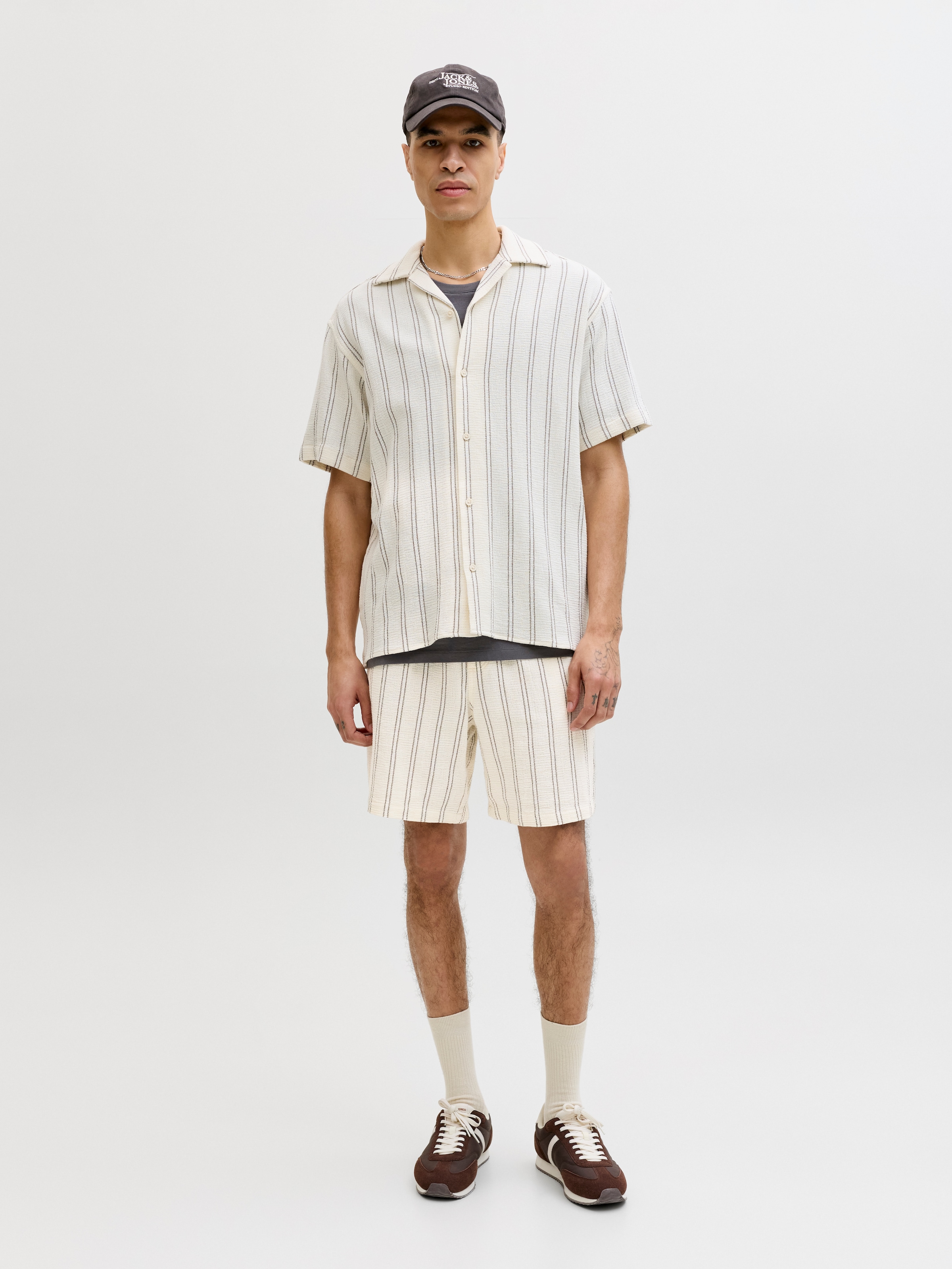 Jack & Jones Sweatshorts »JPSTJAIDEN COBA STRIPE JOG SHORT SRT SN«