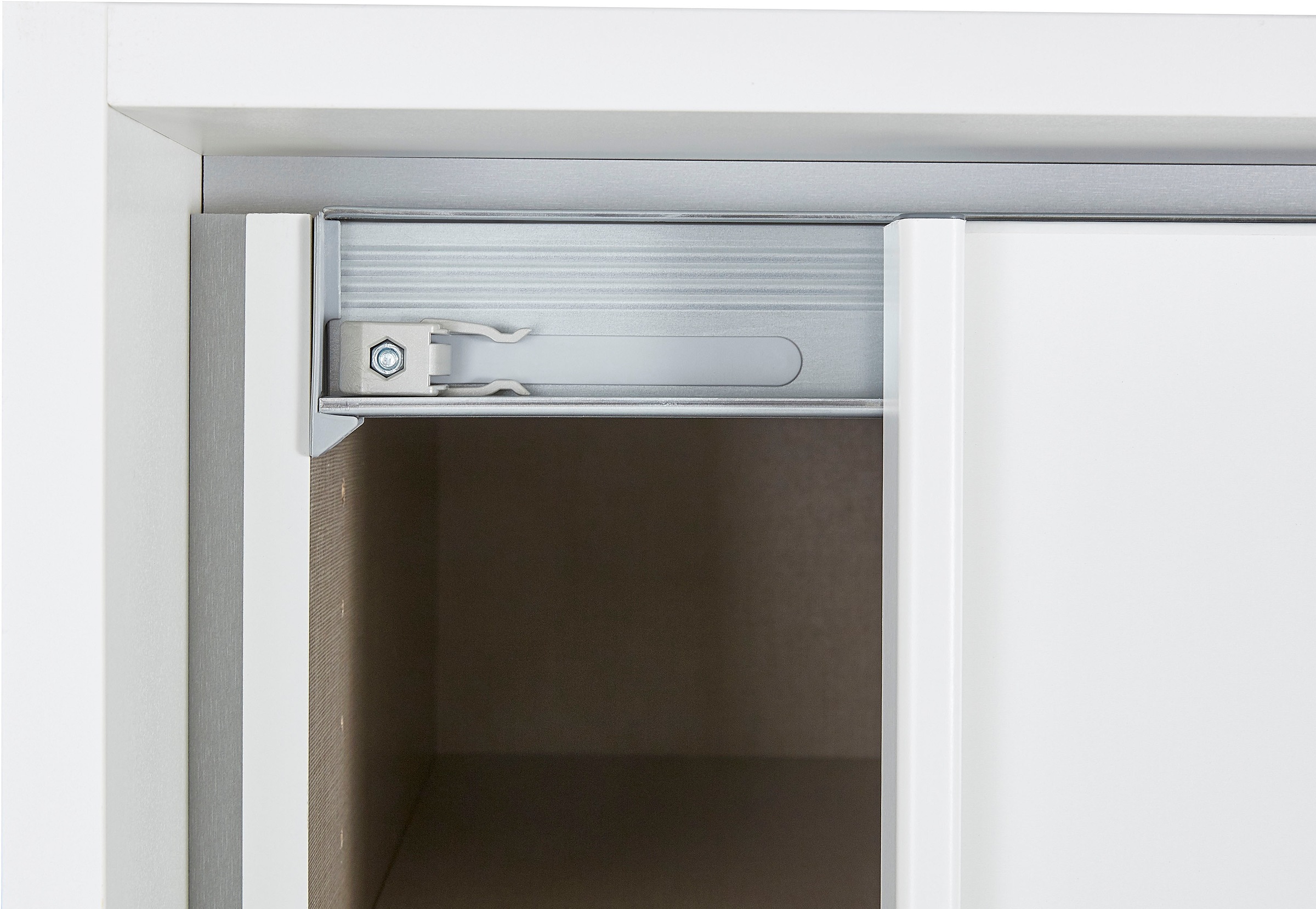 rauch Schwebetürenschrank »Kleiderschrank Schrank Garderobe Schlafzimmerschrank TUBONA« inkl. Schubkasteneinsatz und zusätzlichen Einlegeböden MADE IN GERMANY