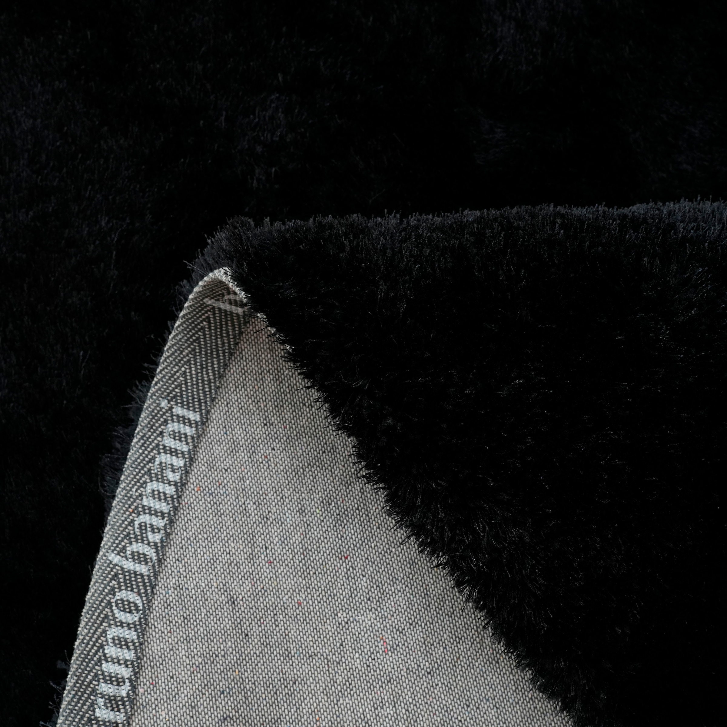 Bruno Banani Hochflor-Teppich »Dana Bean shape, besondere Form, weich, Mikrofaser Teppiche«, U-förmig, 30 mm Höhe, organische Form, uni, Wohnzimmer, Schlafzimmer, Esszimmer