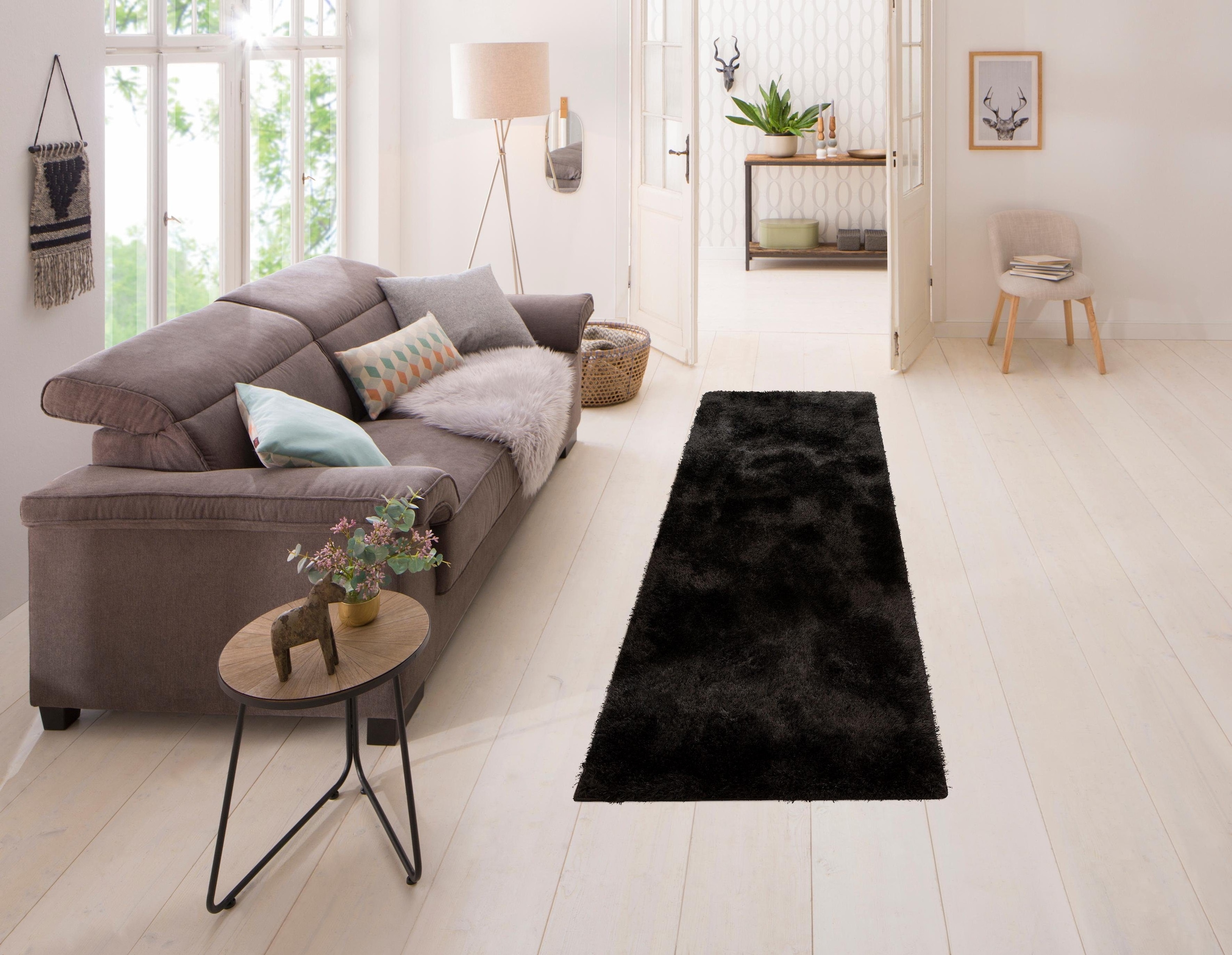 Home affaire Hochflor-Läufer »Malin«, rechteckig, 43 mm Höhe, Shaggy in Uni-Farben, Teppich-Läufer, Brücke, leicht glänzend, besonders weich durch Microfaser, extra flauschig, Pflegeleicht, idealer Teppich für Wohnzimmer, Schlafzimmer, Diele/Flur
