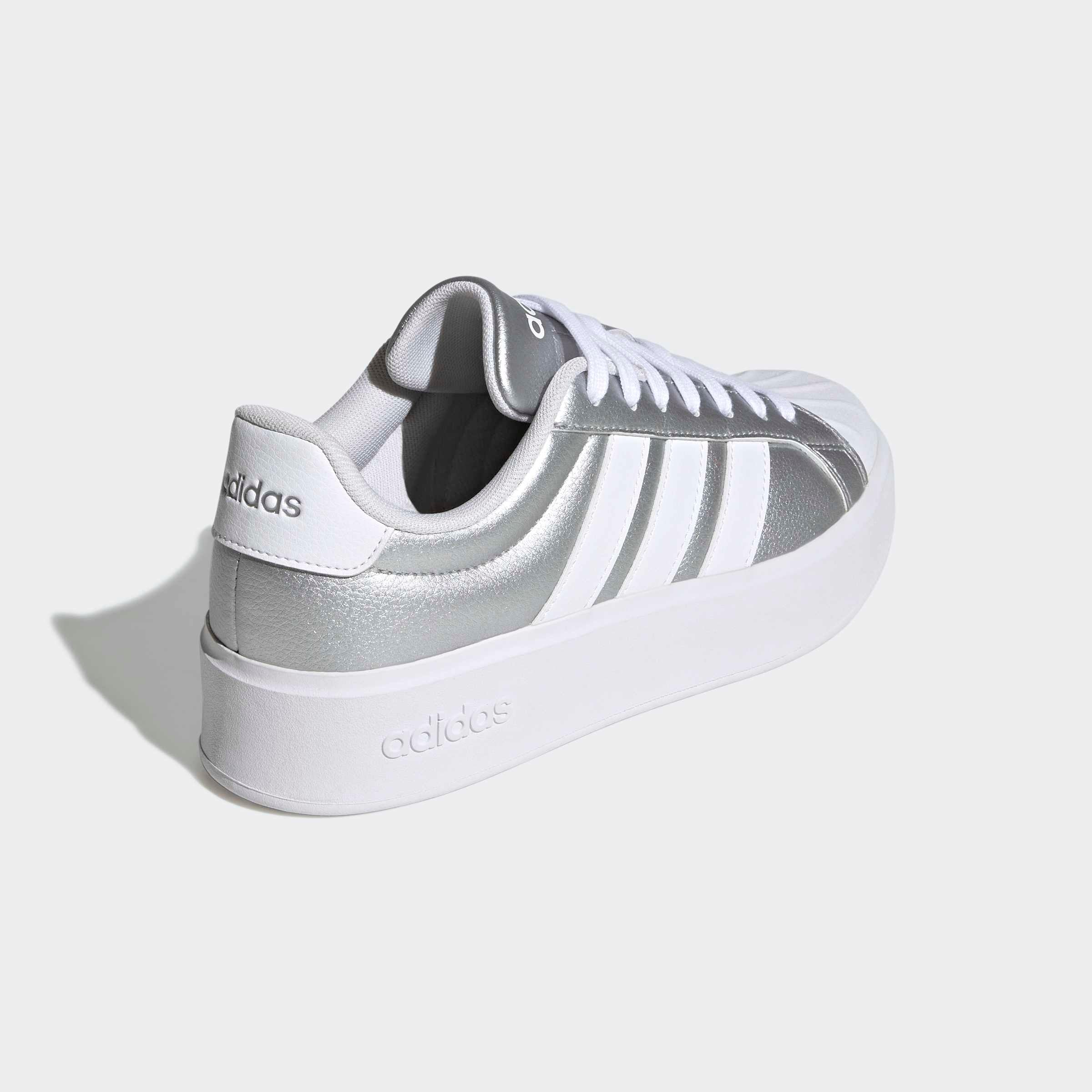 adidas Sportswear Plateausneaker »STREETTALK BOLD«  inspiriert vom Design des adidas Superstar