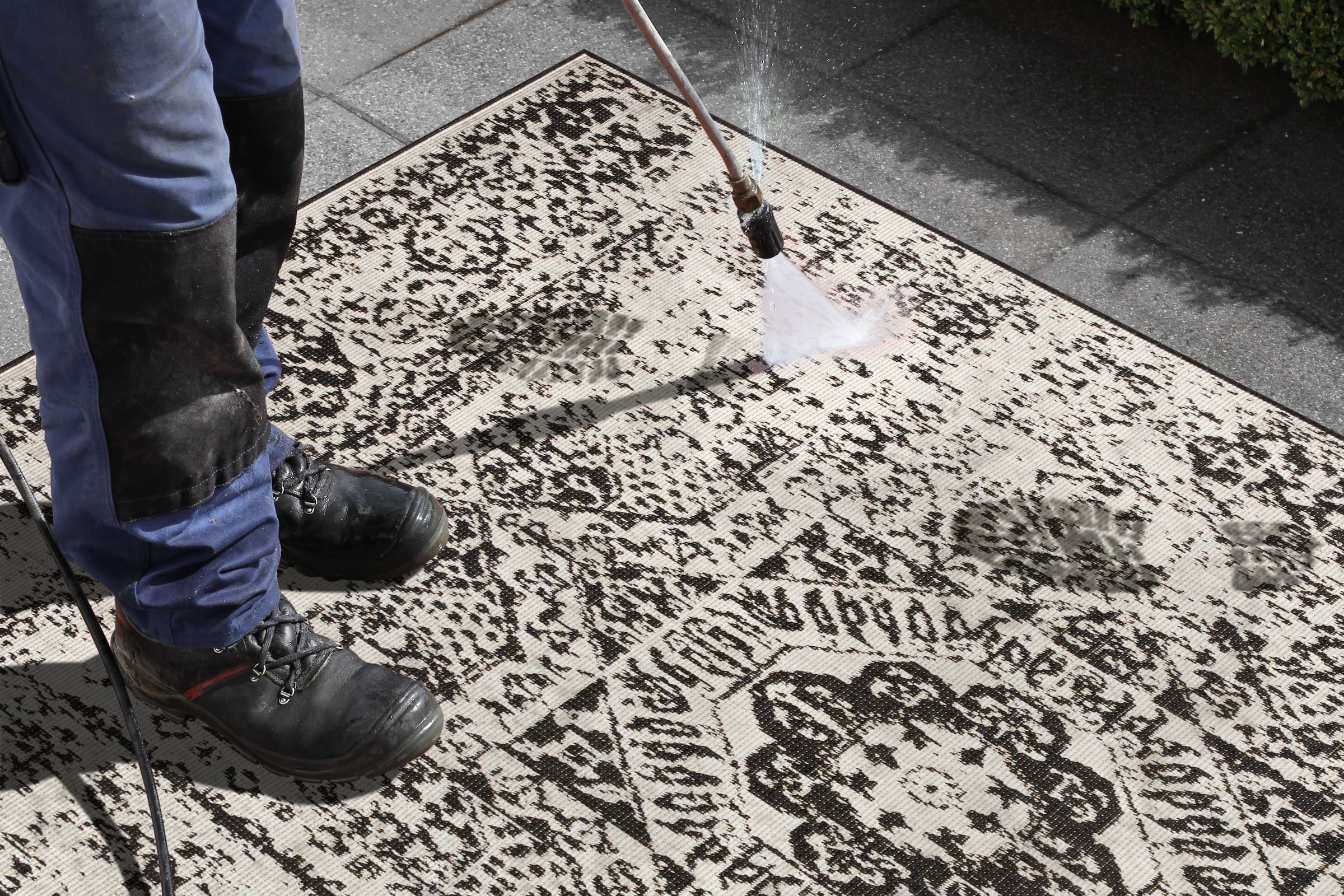 NORTHRUGS Teppich »Danao«, rechteckig, 5 mm Höhe, In-und Outdoor geeignet, Robust, Pflegeleicht, Flachgewebe, Wendbar