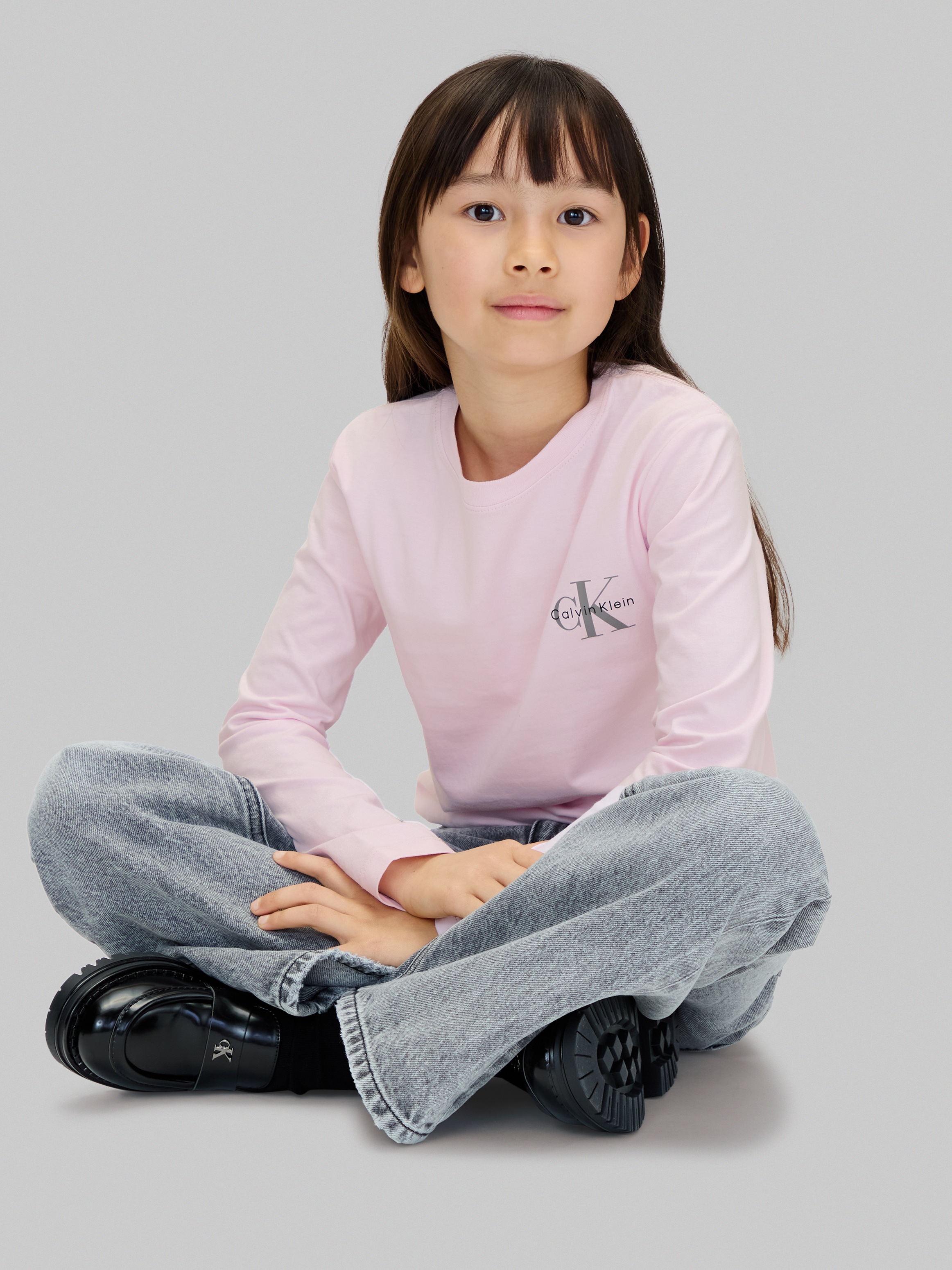 Calvin Klein Jeans Langarmshirt »CHEST MONOLOGO LS T-SHIRT« für Kinder bis 16 Jahre, Logo-Druck