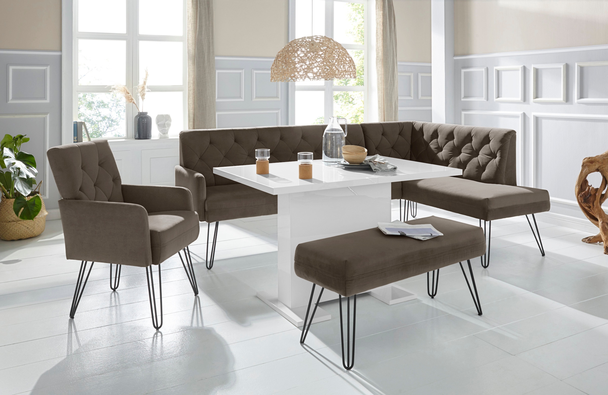 exxpo - sofa fashion Eckbank »Doppio, Chesterfield Optik, komfortabel und bequem, hohe Designfüße«, Frei im Raum stellbar