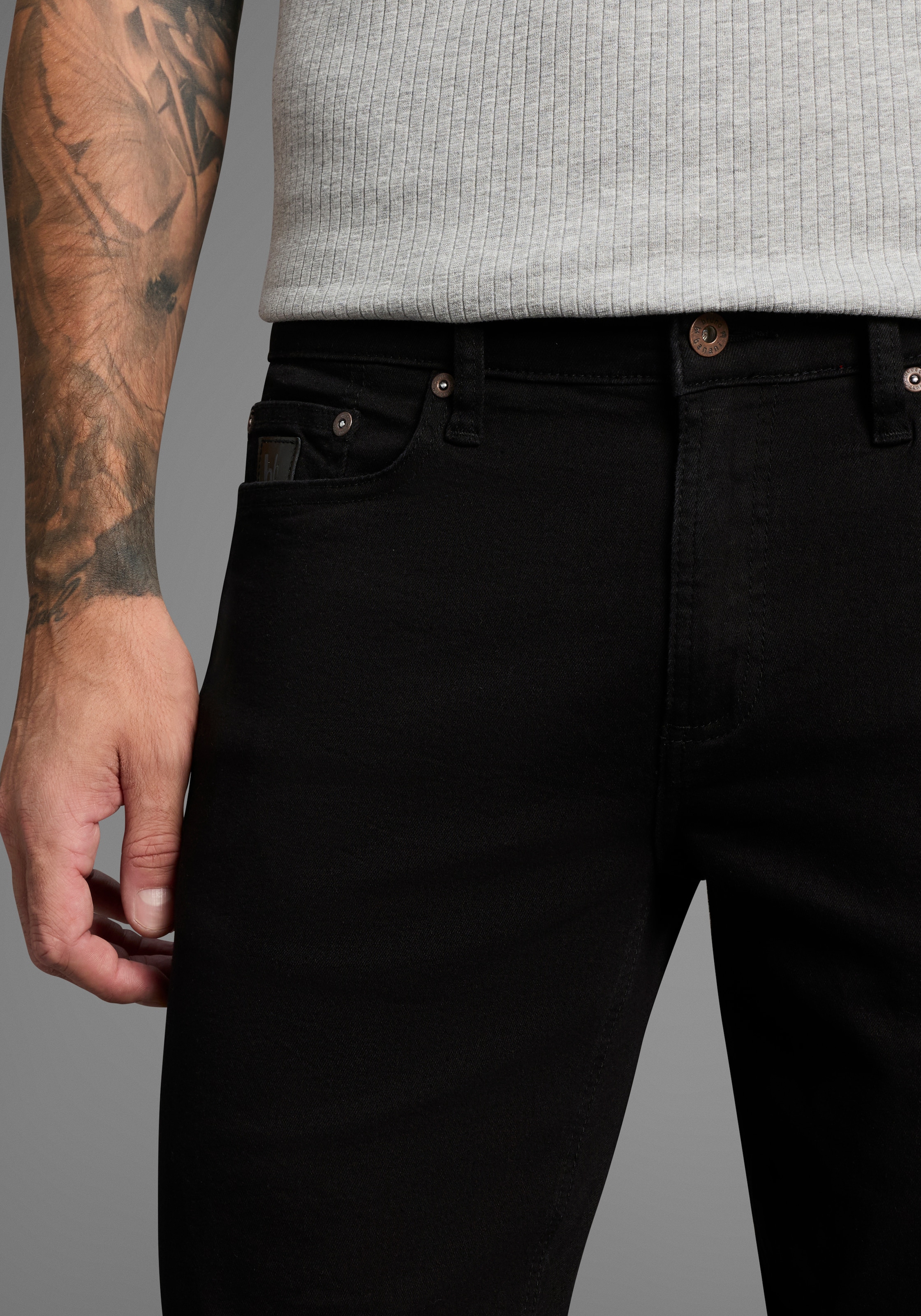 Bruno Banani Jeansshorts »Hutch-Shorts«, niedrige Leibhöhe