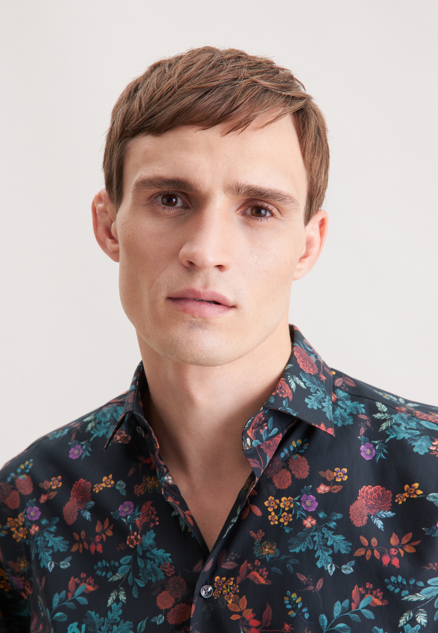 seidensticker Businesshemd »Schwarze Rose« Regular 1/1 Kentkragen Geblümt