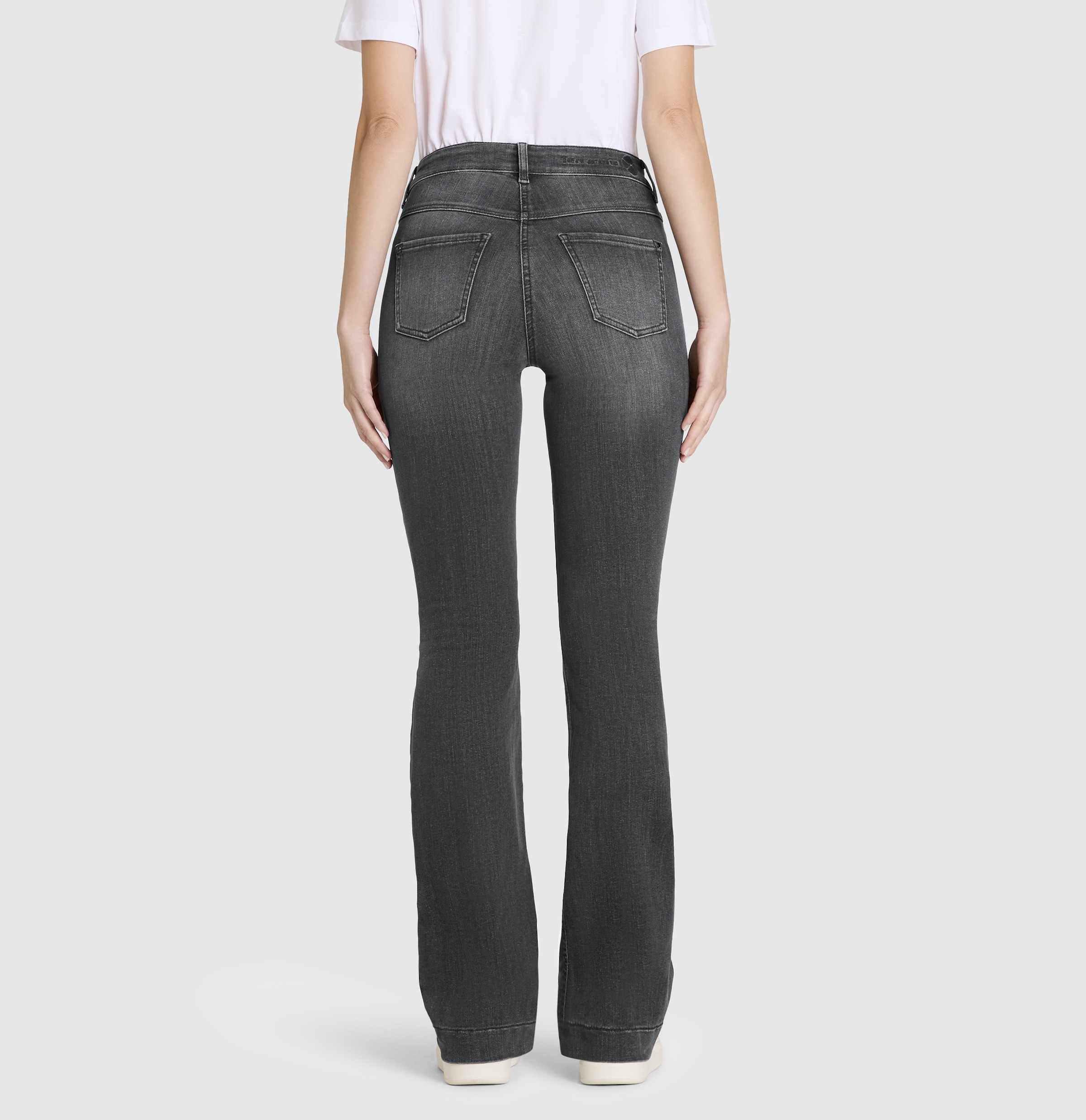 MAC Bootcut-Jeans »Dream-Boot«, Gerade geschnitten mit leicht ausgestelltem Bein