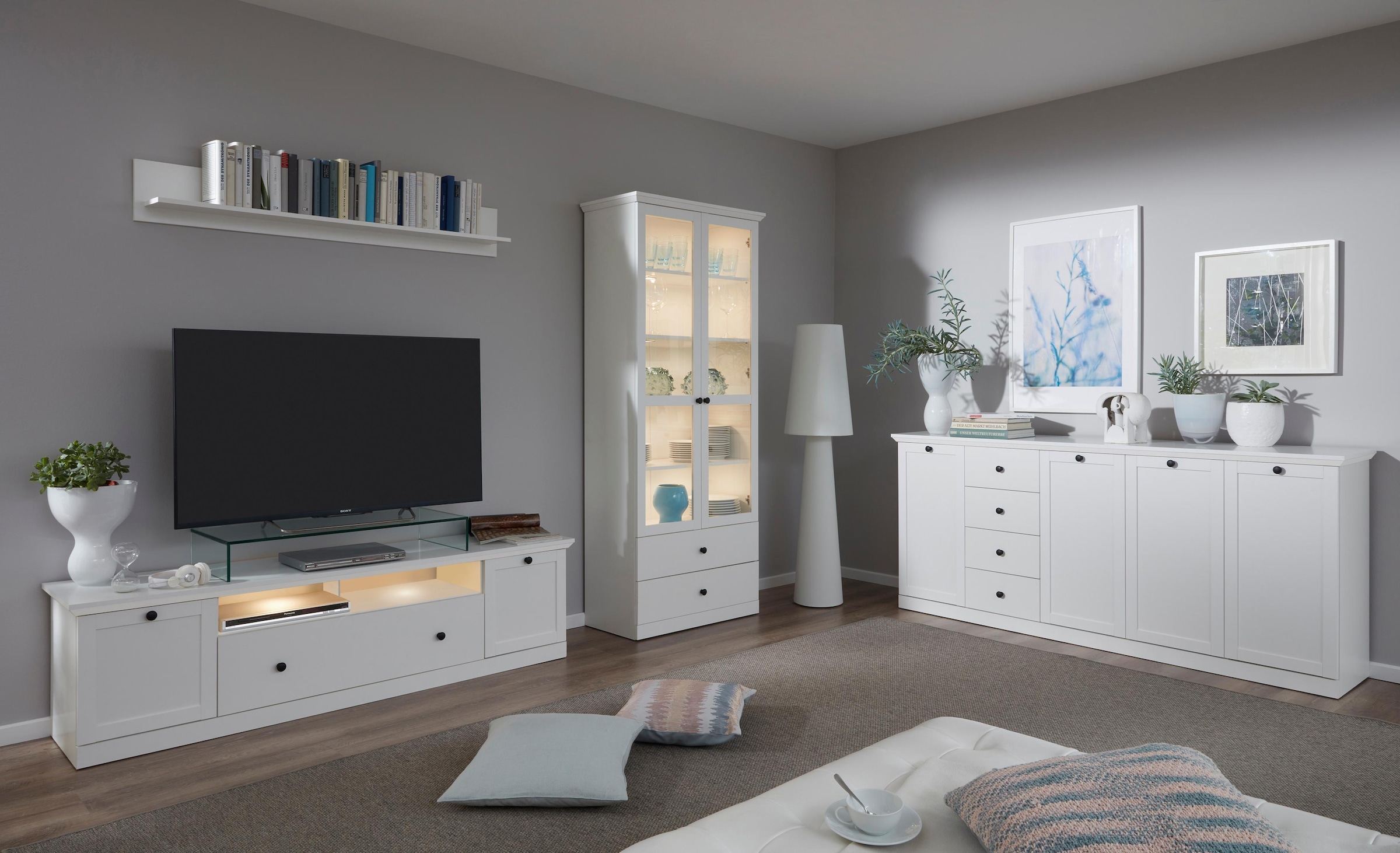 Home affaire Sideboard »Örebro«, Kommode, zeitloser Landhausstil, mit Vollauszug