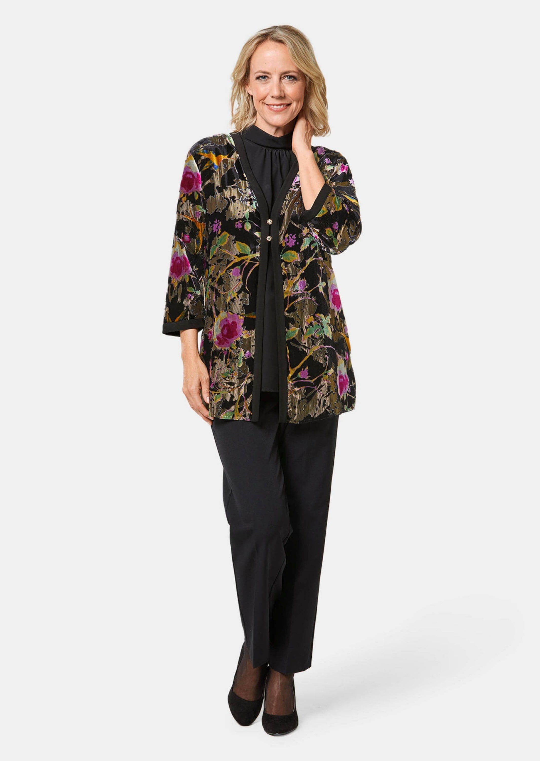 GOLDNER Jackenblazer »Kurzgröße Exquisites Samtausbrennerjäckchen«