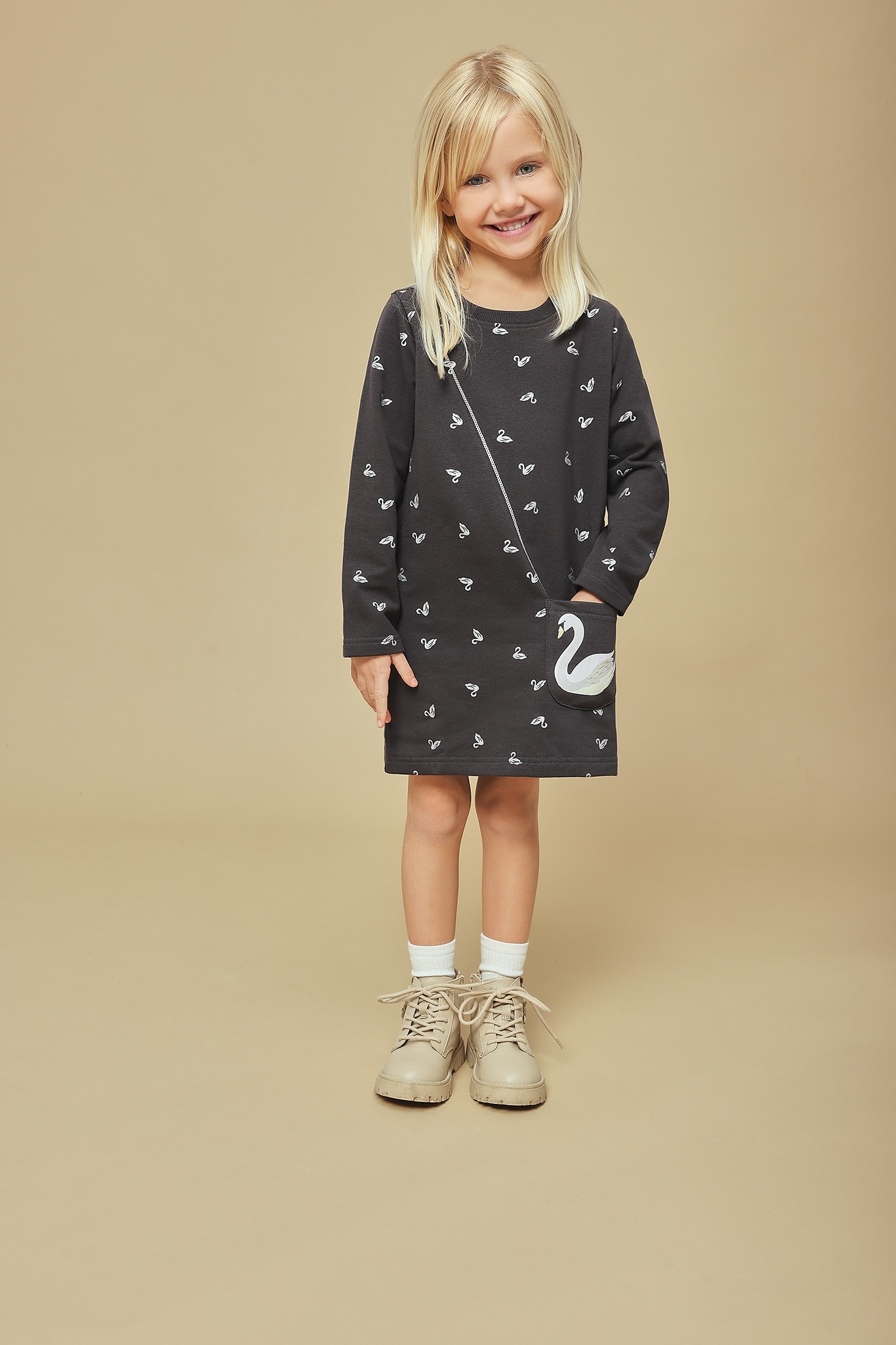 Blue Seven Jerseykleid »Blue Seven Kleid« aufgesetzte Tasche