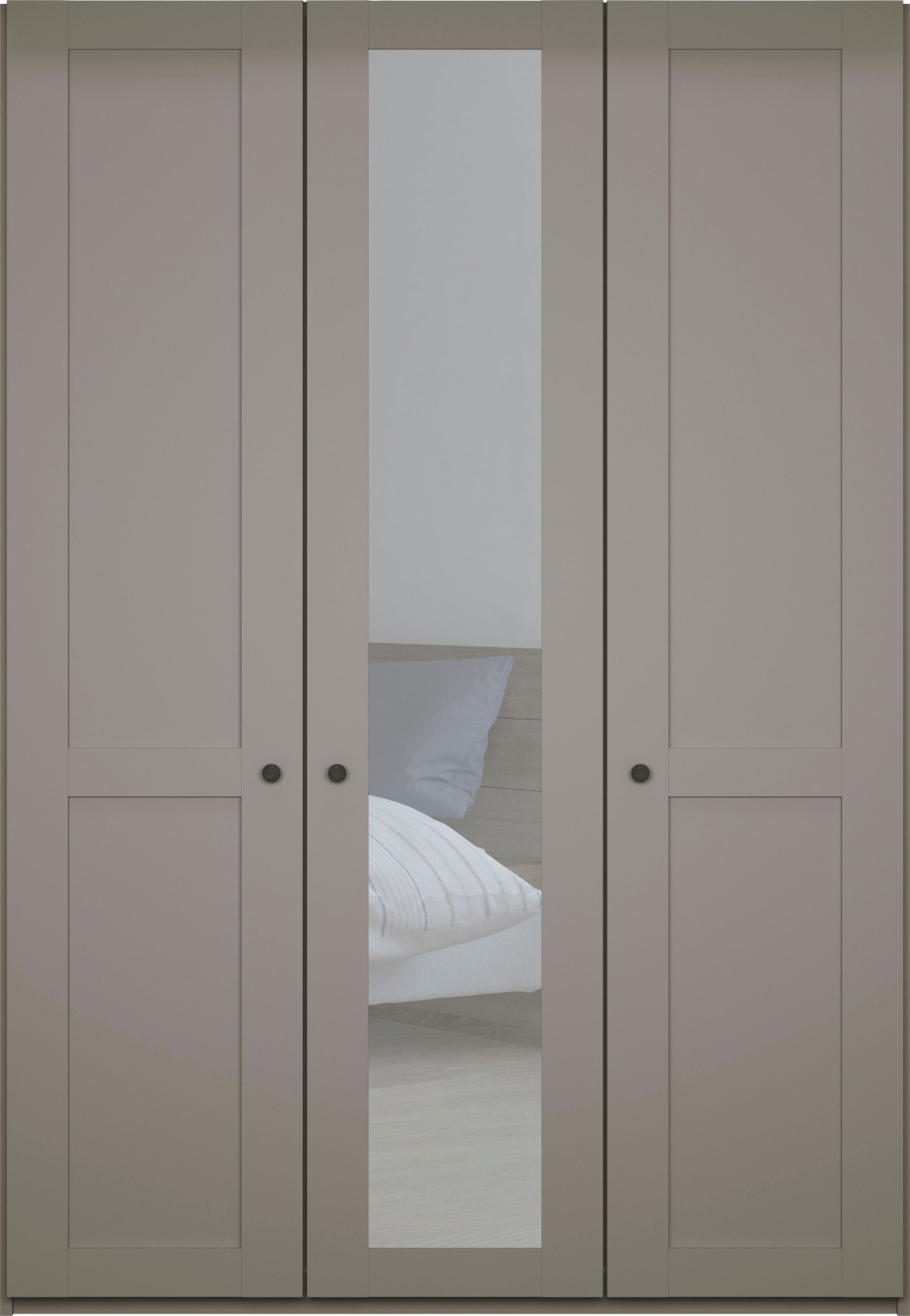 WIEMANN Kleiderschrank »Göteborg, mit 95° Öffnungswinkel, Made in Germany« inkl. Spiegel und Türendämpfung, moderner Landhausstil
