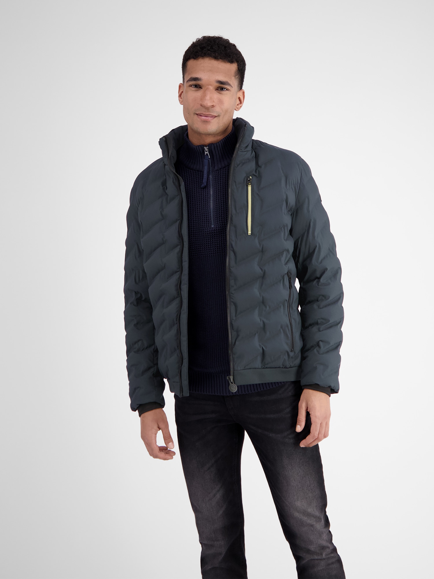 LERROS Outdoorjacke »Sportive Funktions-Steppjacke für Herren« mit Kapuze