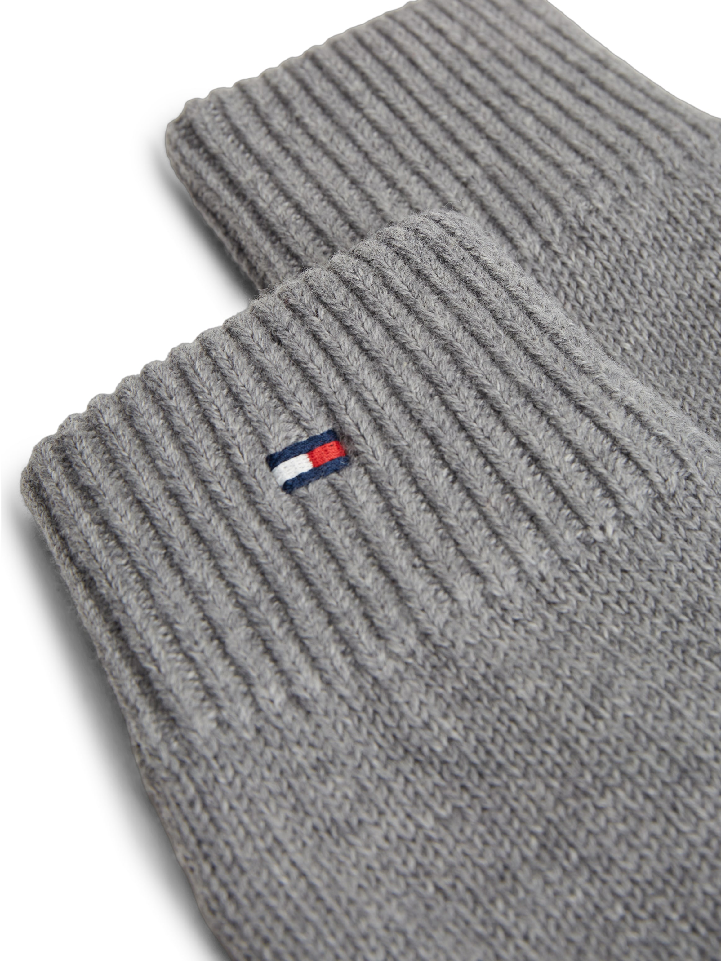 Tommy Hilfiger Strickhandschuhe »ESSENTIALS FLAG GLOVES« mit Kaschmir-Anteil, Logostickerei