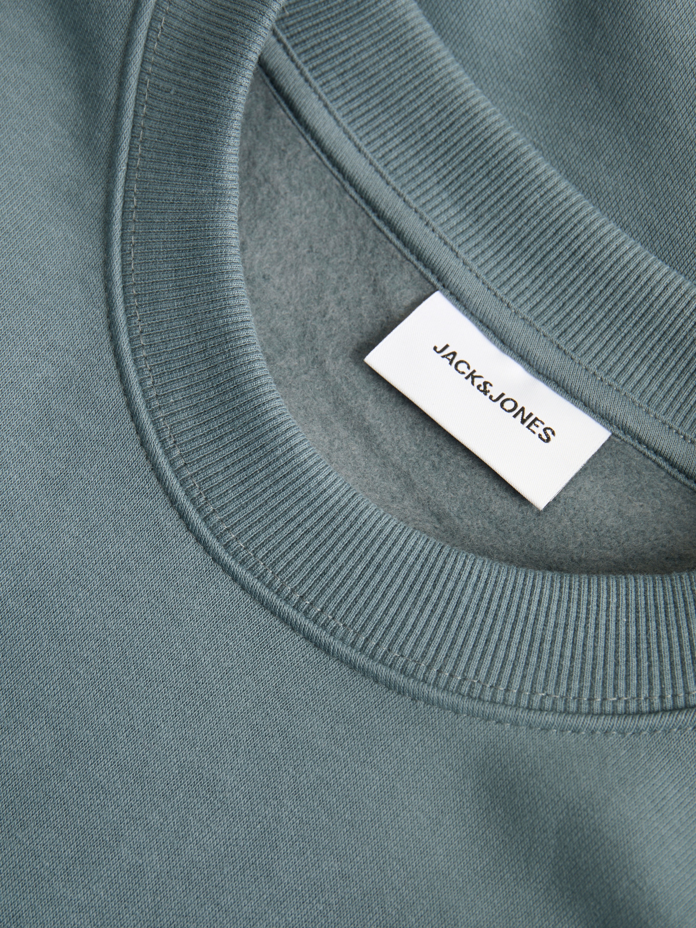 Jack & Jones Sweatshirt »JJEURBAN EDGE SWEAT CREW NECK NOOS«, mit Rippbündchen