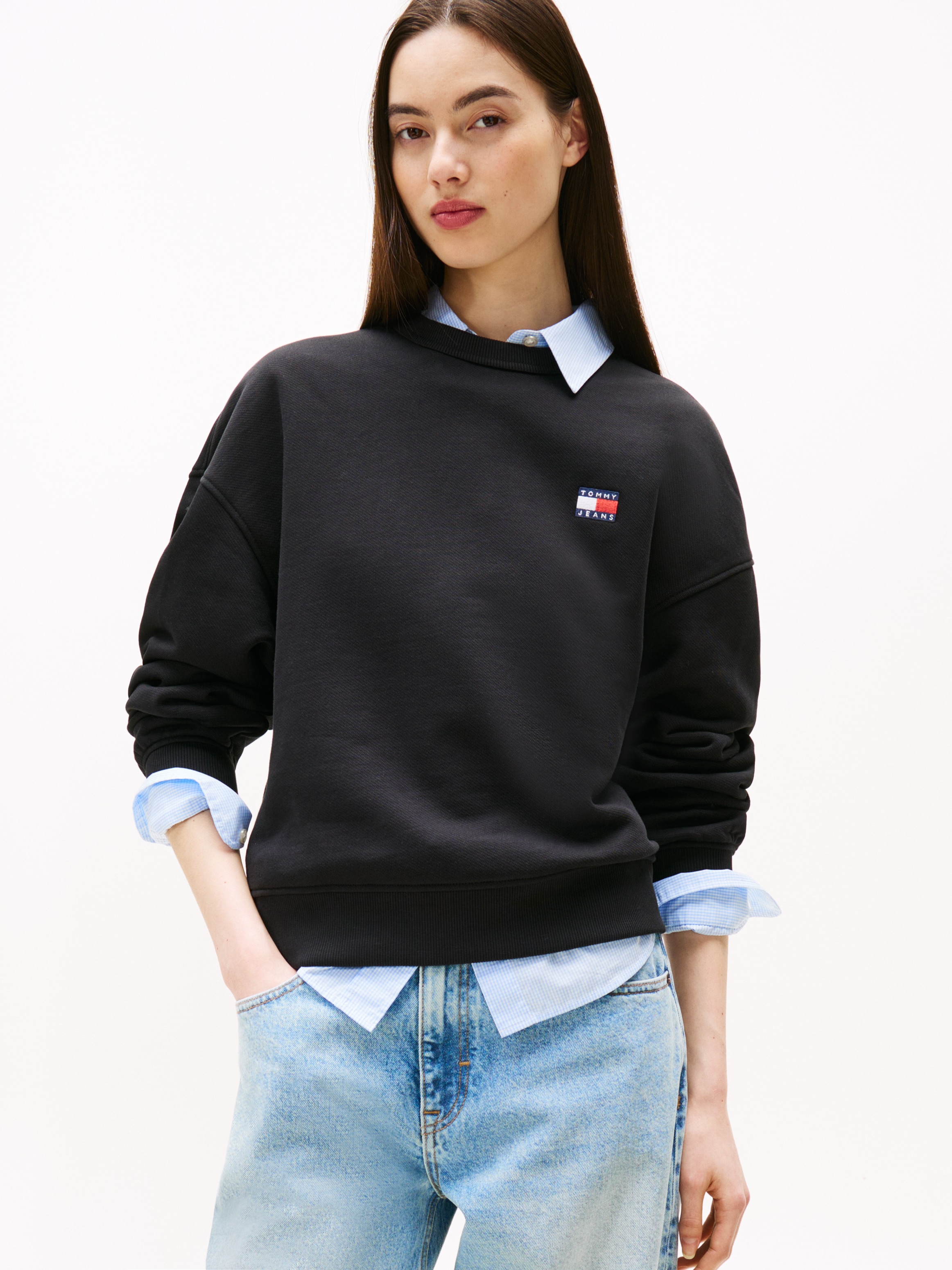 Tommy Jeans Sweatshirt »TJW BXY BADGE CREW«, mit Logo-Badge
