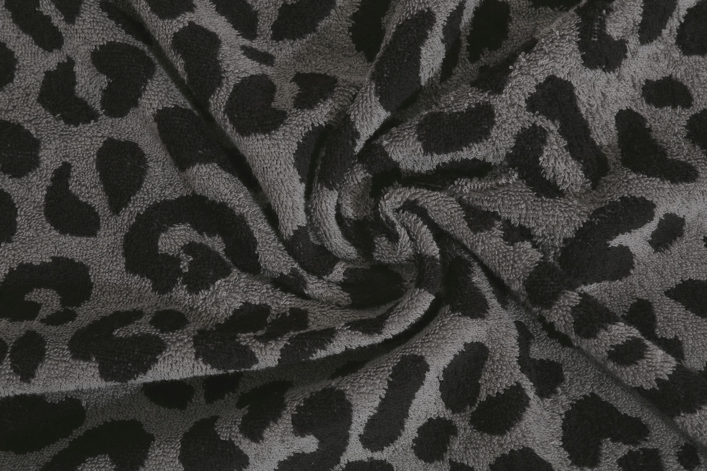 OTTO home Strandtuch »Tiffani, Leopardenmuster, Premium Strandtücher 2-tlg, 500 gr/m²« 90x180 cm, Animal Print, Leo, modern, mit Fransen