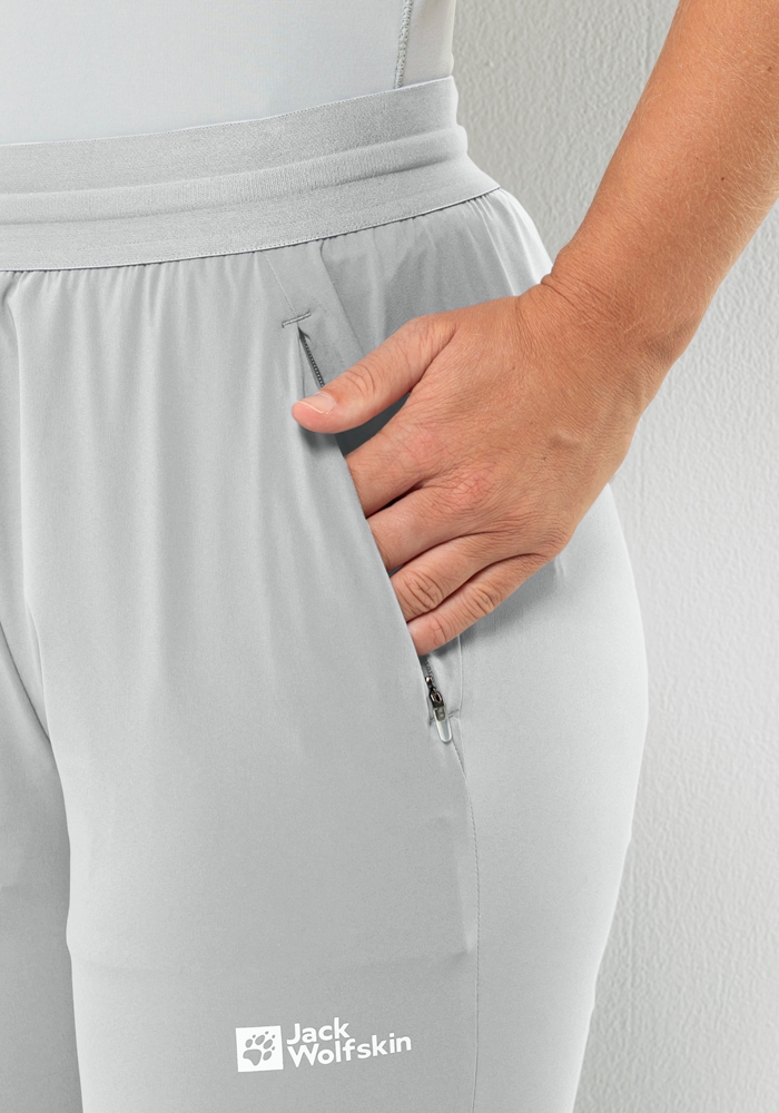 Jack Wolfskin Relaxhose »PRELIGHT CHILL PANTS W«