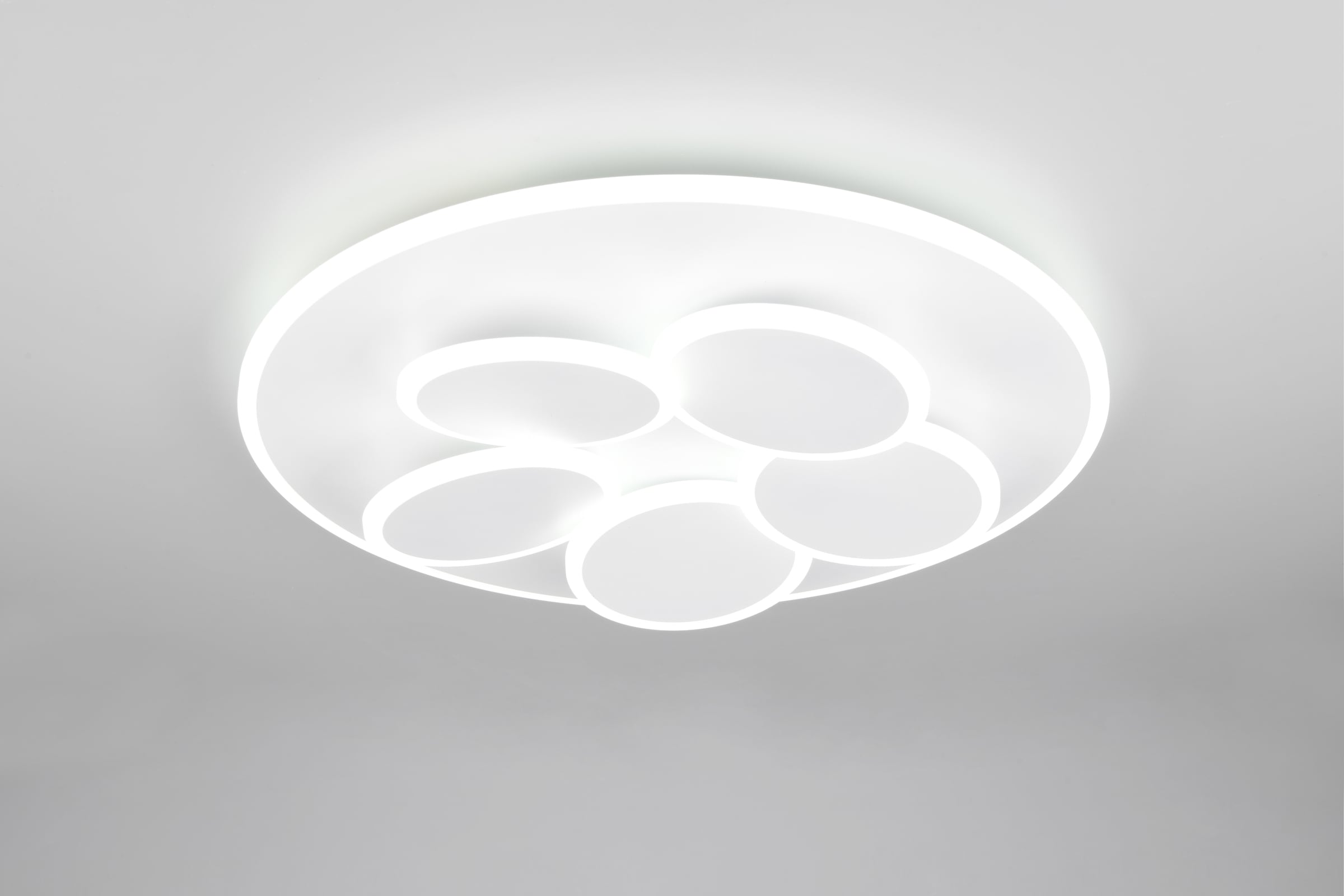 TRIO Leuchten LED Deckenleuchte »MANDALA, LED Deckenlampe mit Fernbedienung, dimmbar CCT Nachtlicht« LED-Board 1 Stk. warmweiß - kaltweiß Memory- und Timerfunktion 4200 Lumen warm- bis kaltweiß 2700-6500K 35W