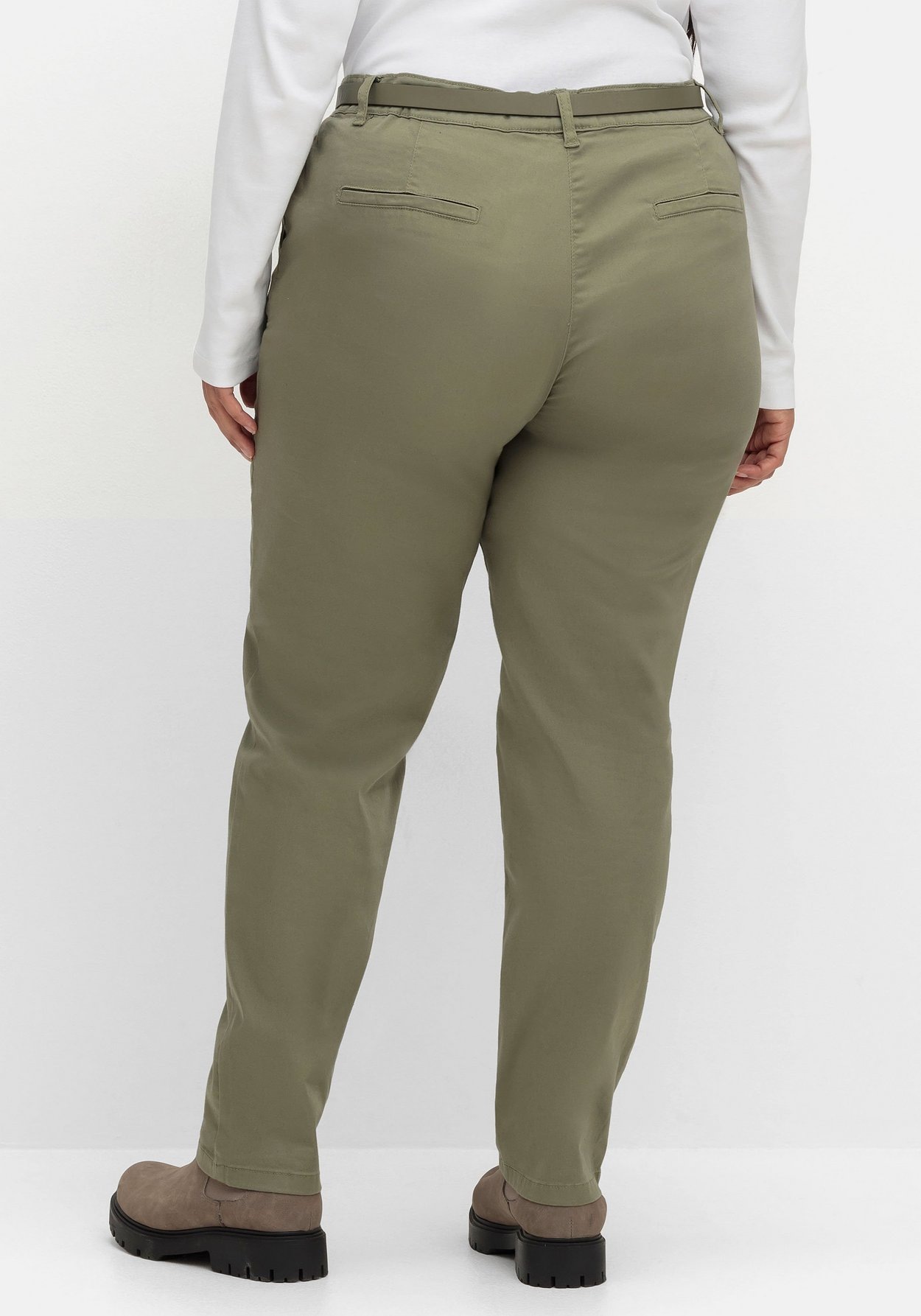 Sheego Chinohose »Schmale Chinohose aus Baumwoll-Stretch, mit Gürtel«