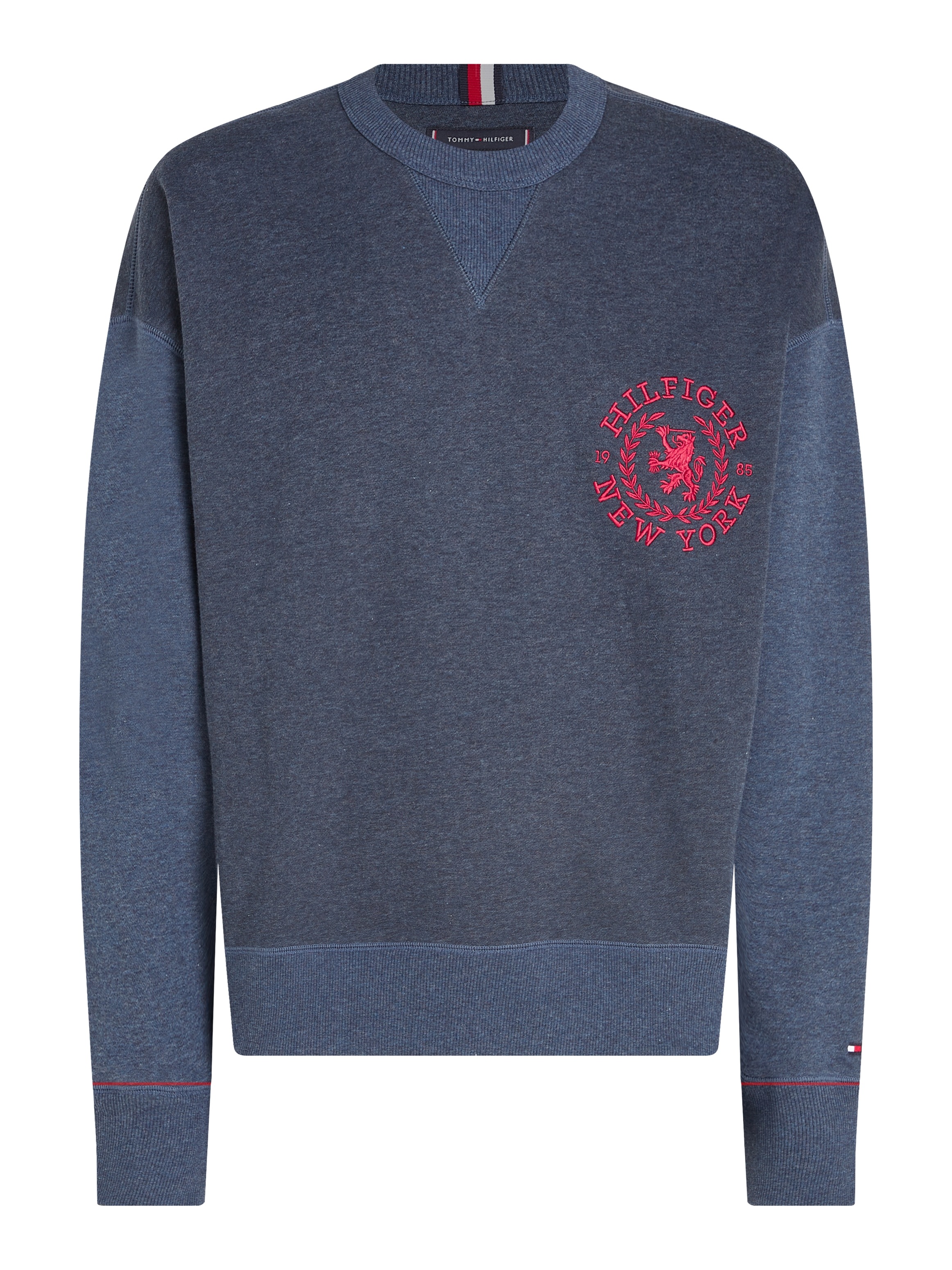 Tommy Hilfiger Sweatshirt »SMALL CREST CREWNECK«, mit Logo-Stickerei auf der Brust