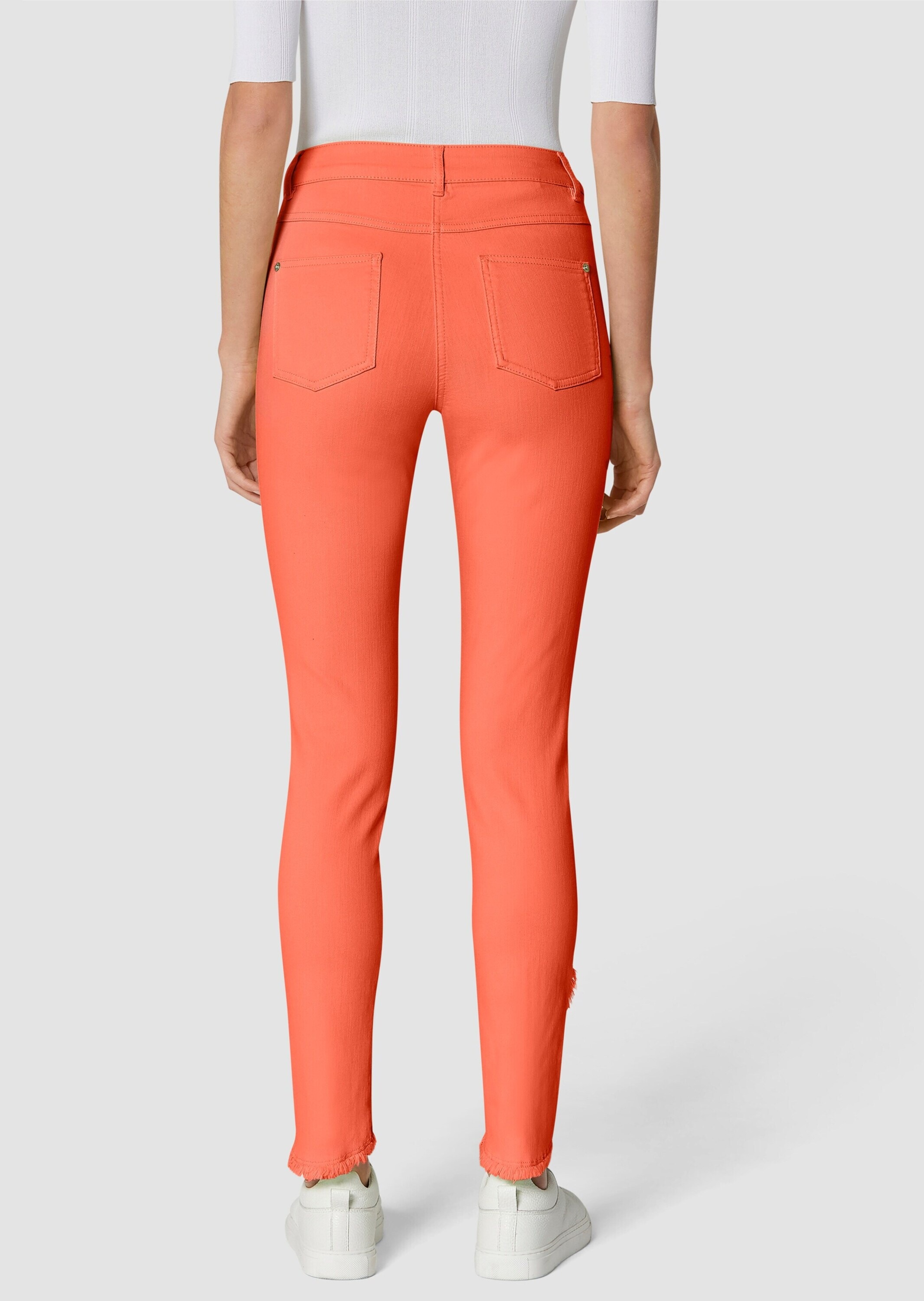 MADELEINE Regular-fit-Jeans »Jeans Schlanke Jeans mit Fransensaum«