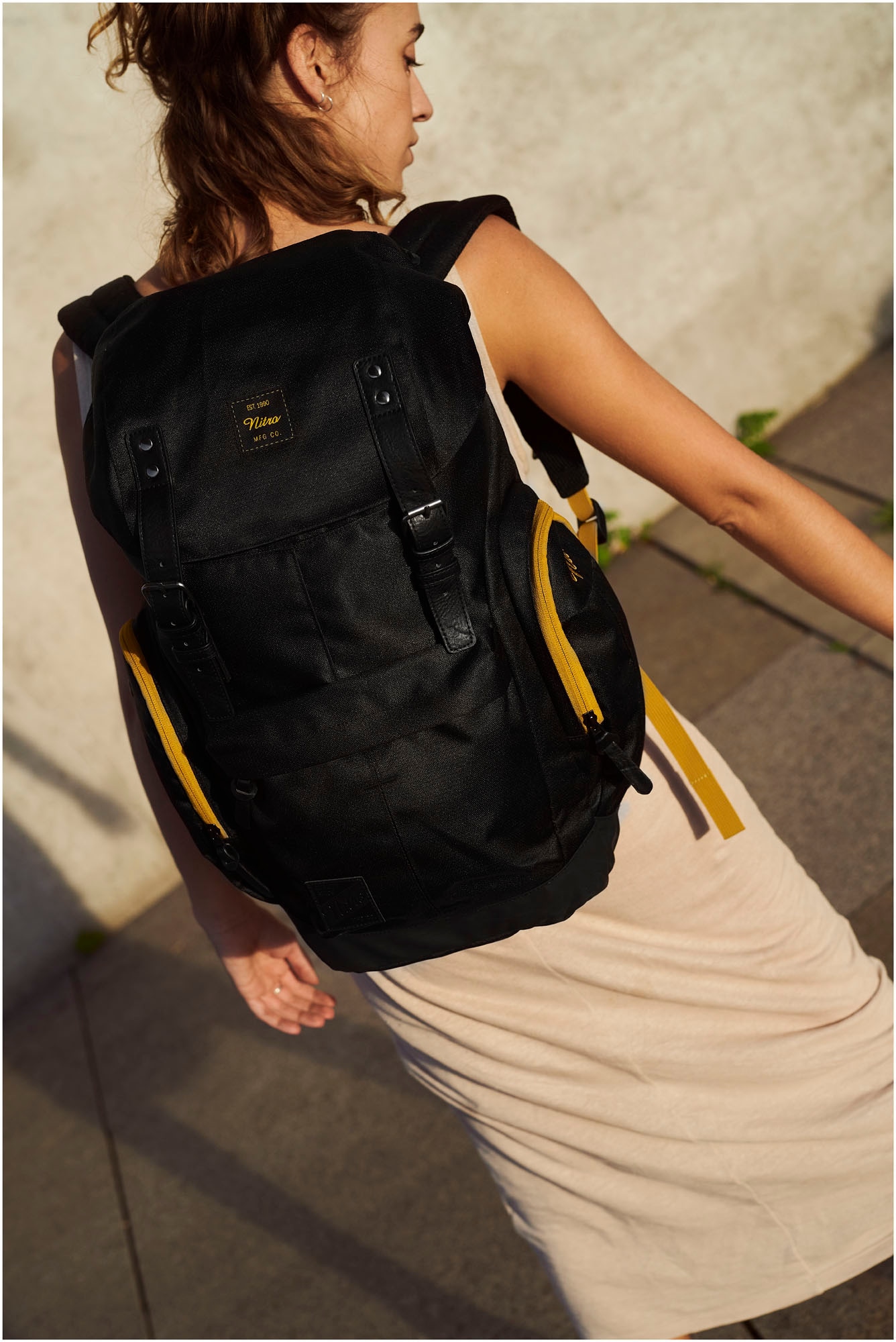 NITRO Freizeitrucksack »Daypacker«, mit Laptopfach, Schulrucksack, Wanderrucksack oder Streetpack