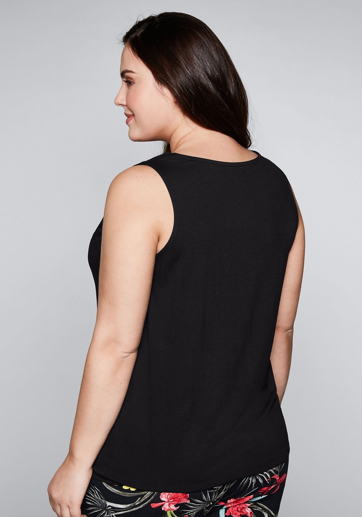 Sheego Tanktop »Top mit Wasserfallkragen und Gummibund«