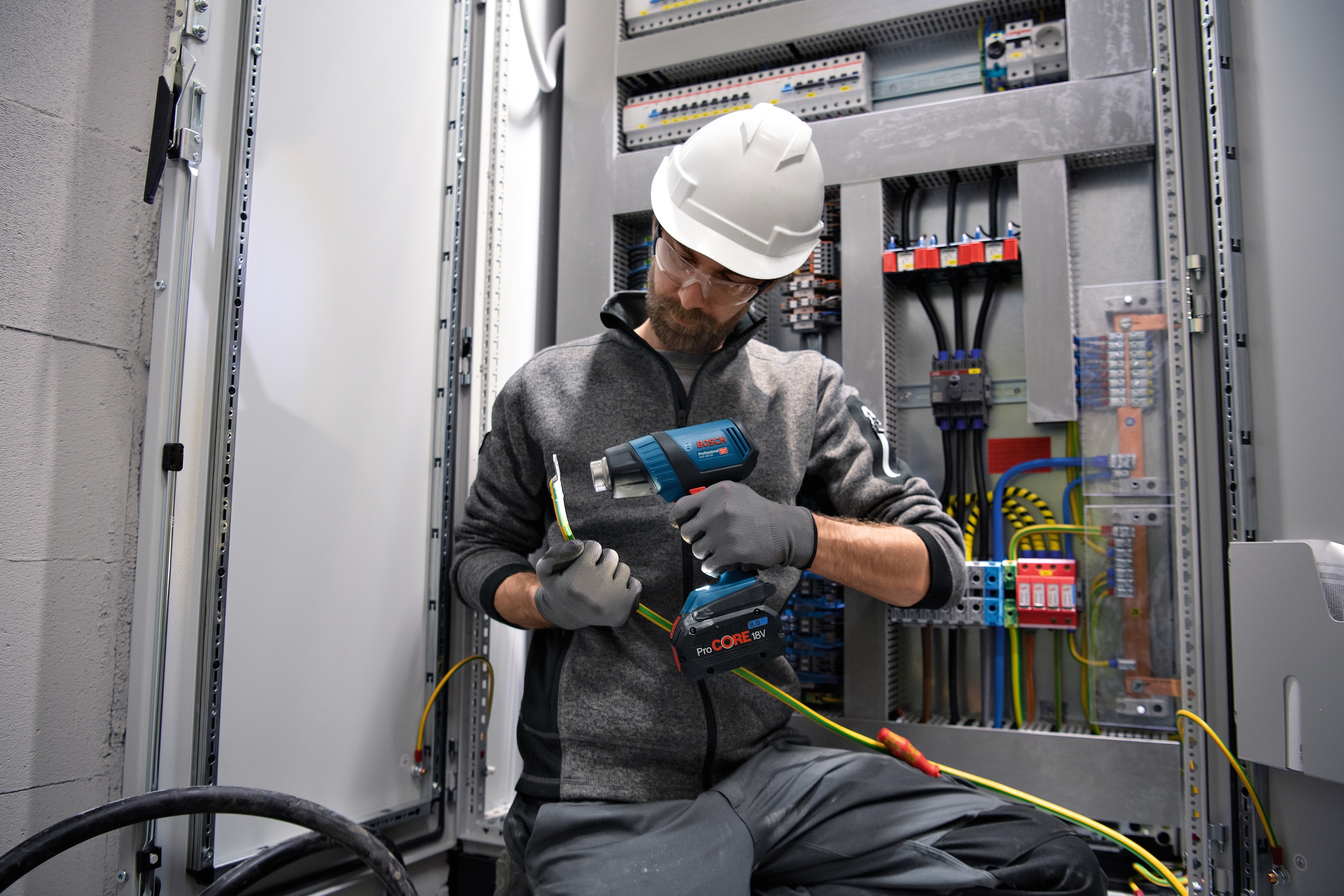 Bosch Professional Akku-Heißluftgebläse »GHG 18V-50 L« Set,  mit L-Boxx, ohne Akku und Ladegerät