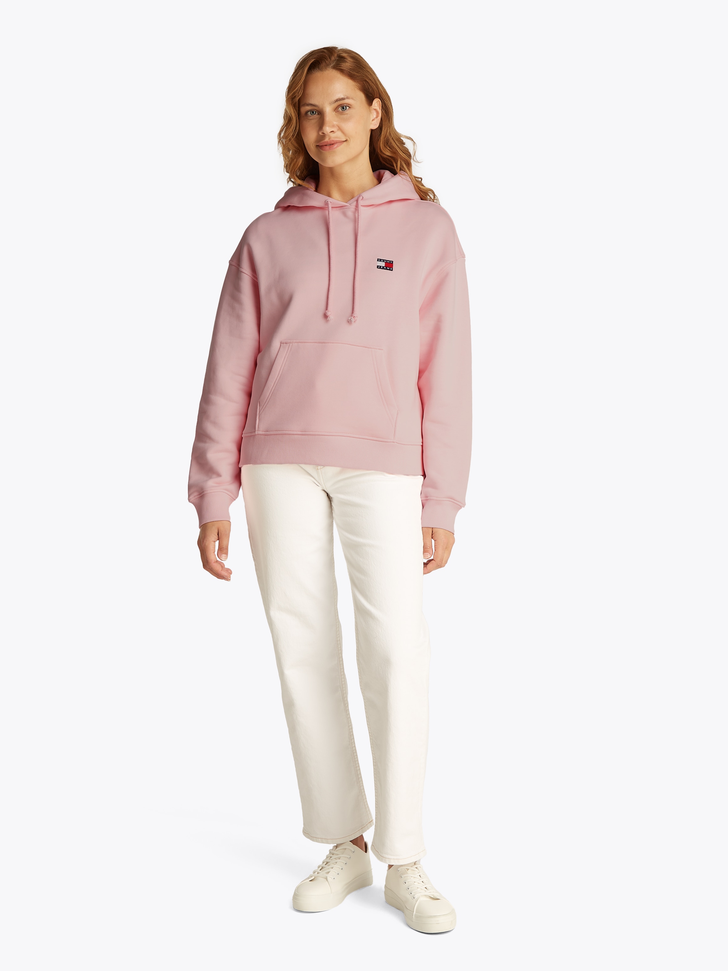 Tommy Jeans Hoodie »TJW BXY BADGE HOODIE EXT«, mit Logo-Badge