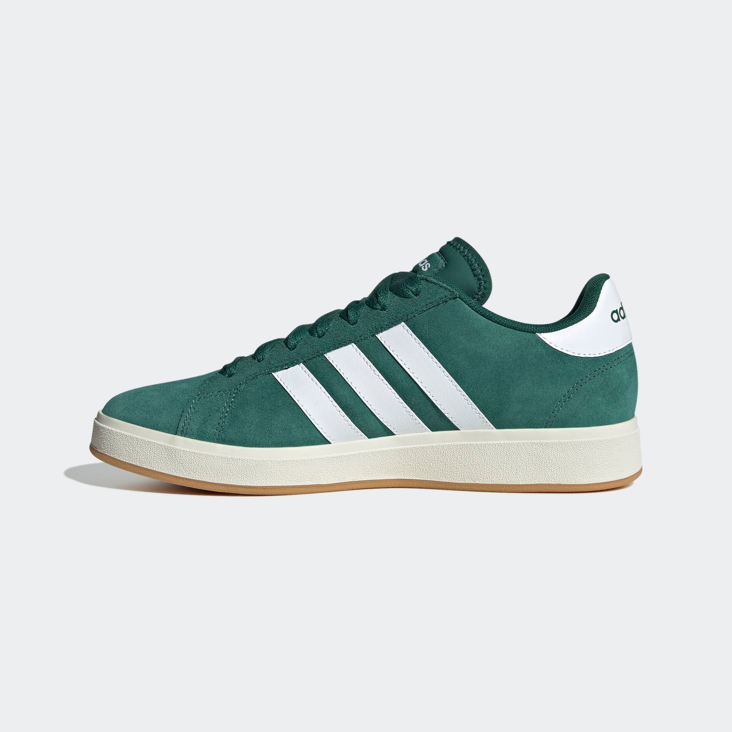 adidas Sportswear Sneaker »GRAND COURT BASE 00S«  Design auf den Spuren des adidas Campus 00