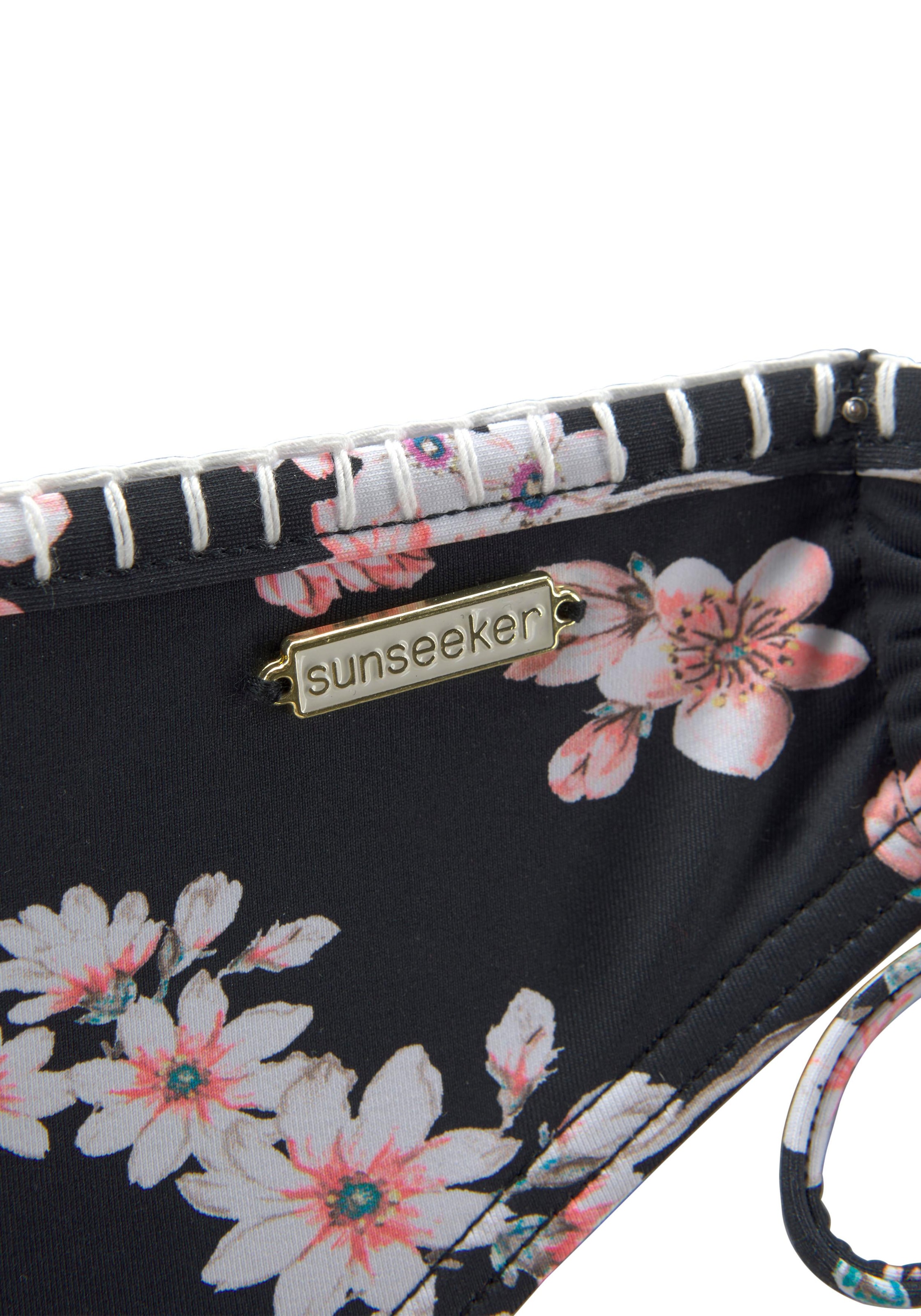 Sunseeker Bikini-Hose »Ditsy« mit seitlichen Bindebändern und Häkelkante PN10748