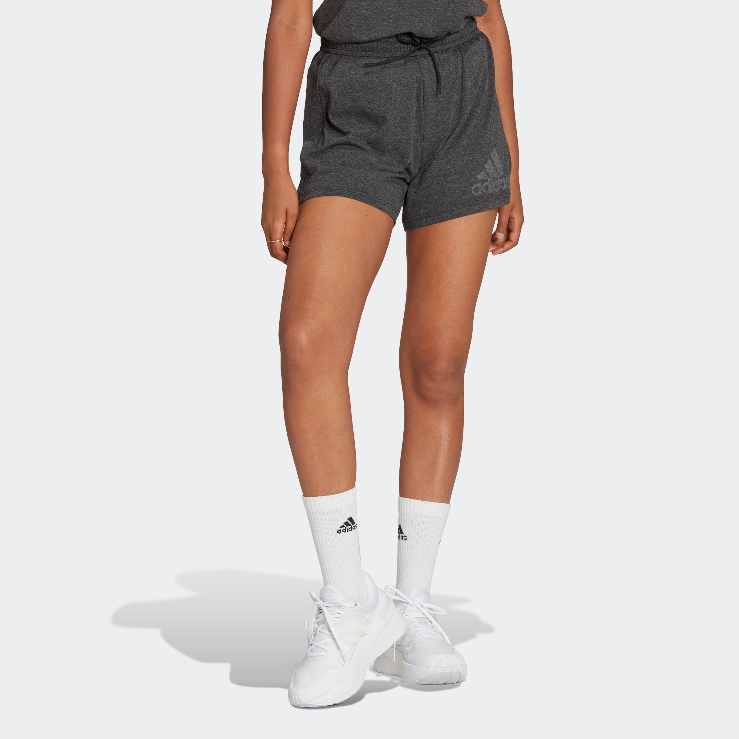 Shorts (1 ♕ tlg.) bei WINNERS«, Sportswear »FUTURE ICONS adidas