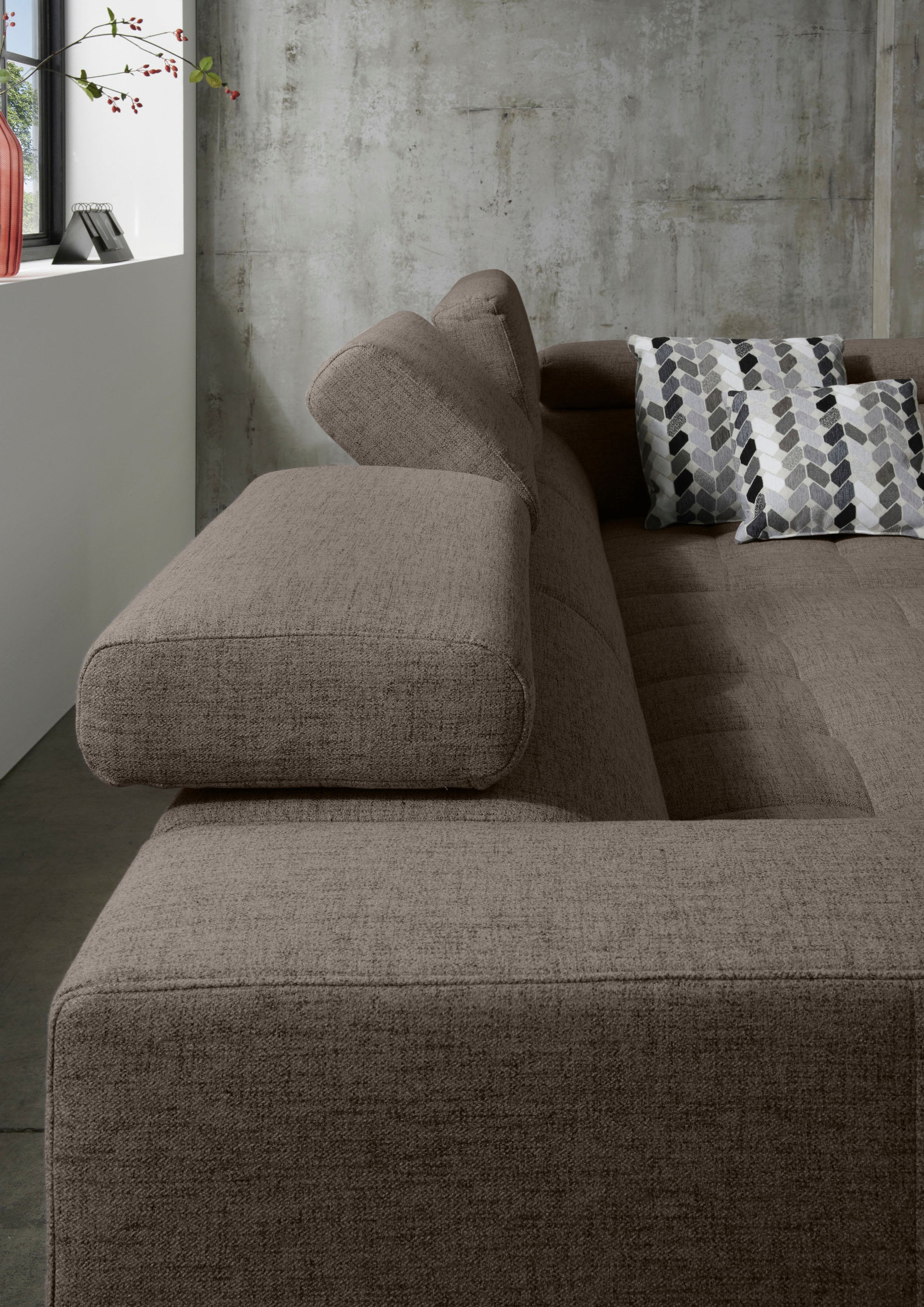 alina Ecksofa »Valea« mit Rückenlehnenverstellung, wahlweise mit ausziehbarer Liegefläche