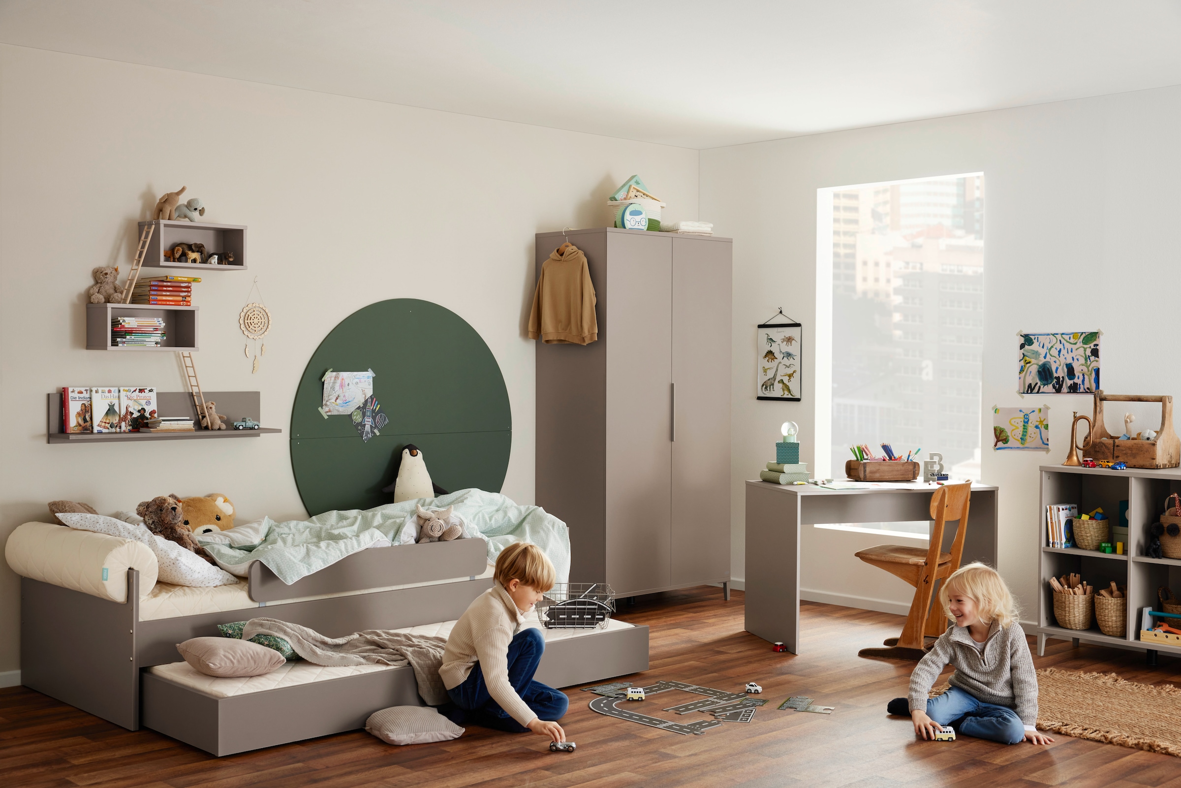 YUNY by PAIDI Kleiderschrank »BROTHER STU inkl. Kleiderstangen und Einlegeböden« B/H/T ca. 95x195x52cm, Taupe,  zertifizierte Qualität, Soft-Close