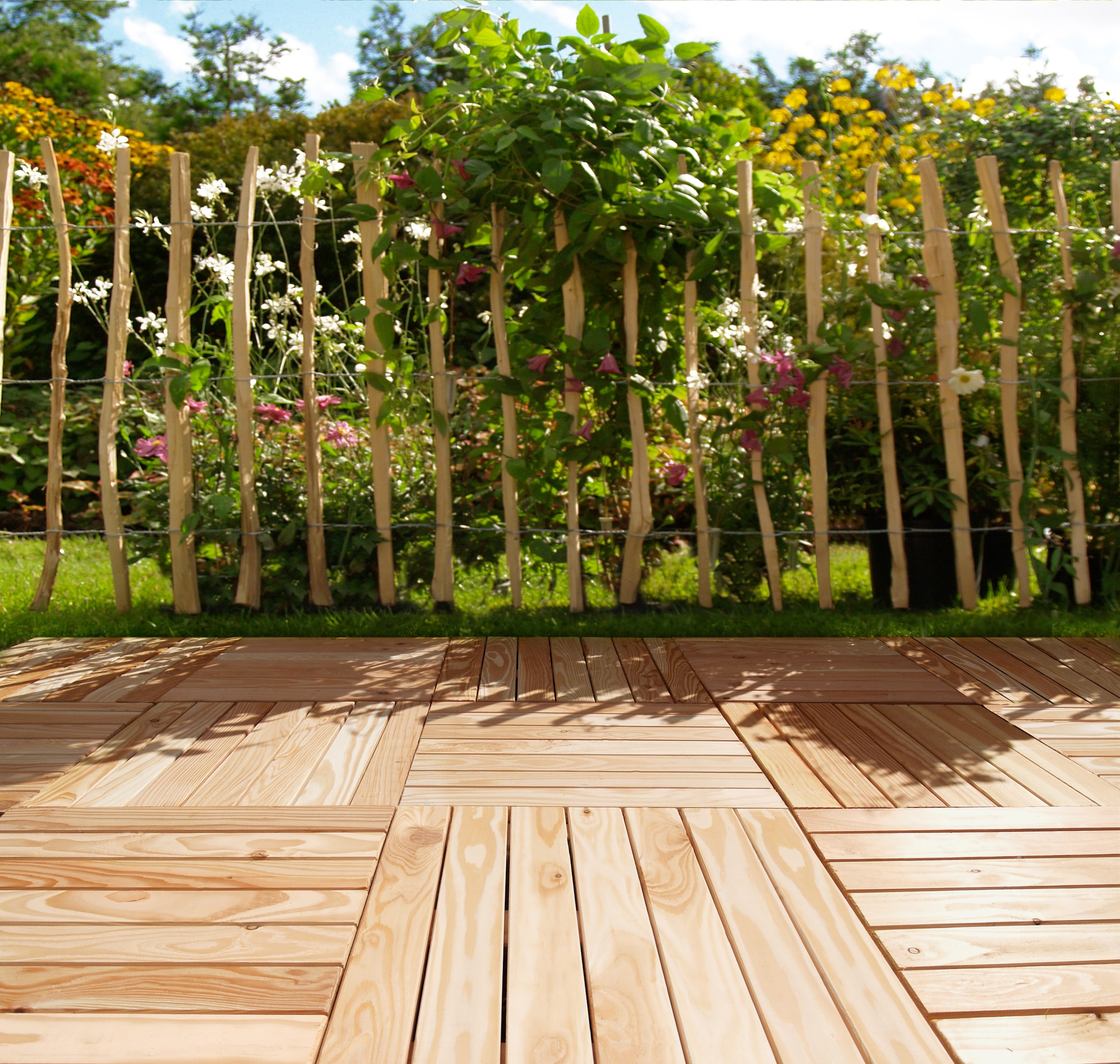 KONIFERA Holzfliesen »aus hochwertigem Lärchenholz« Set, 10 Stk. tlg. 10 Fliesen à 50x50 cm