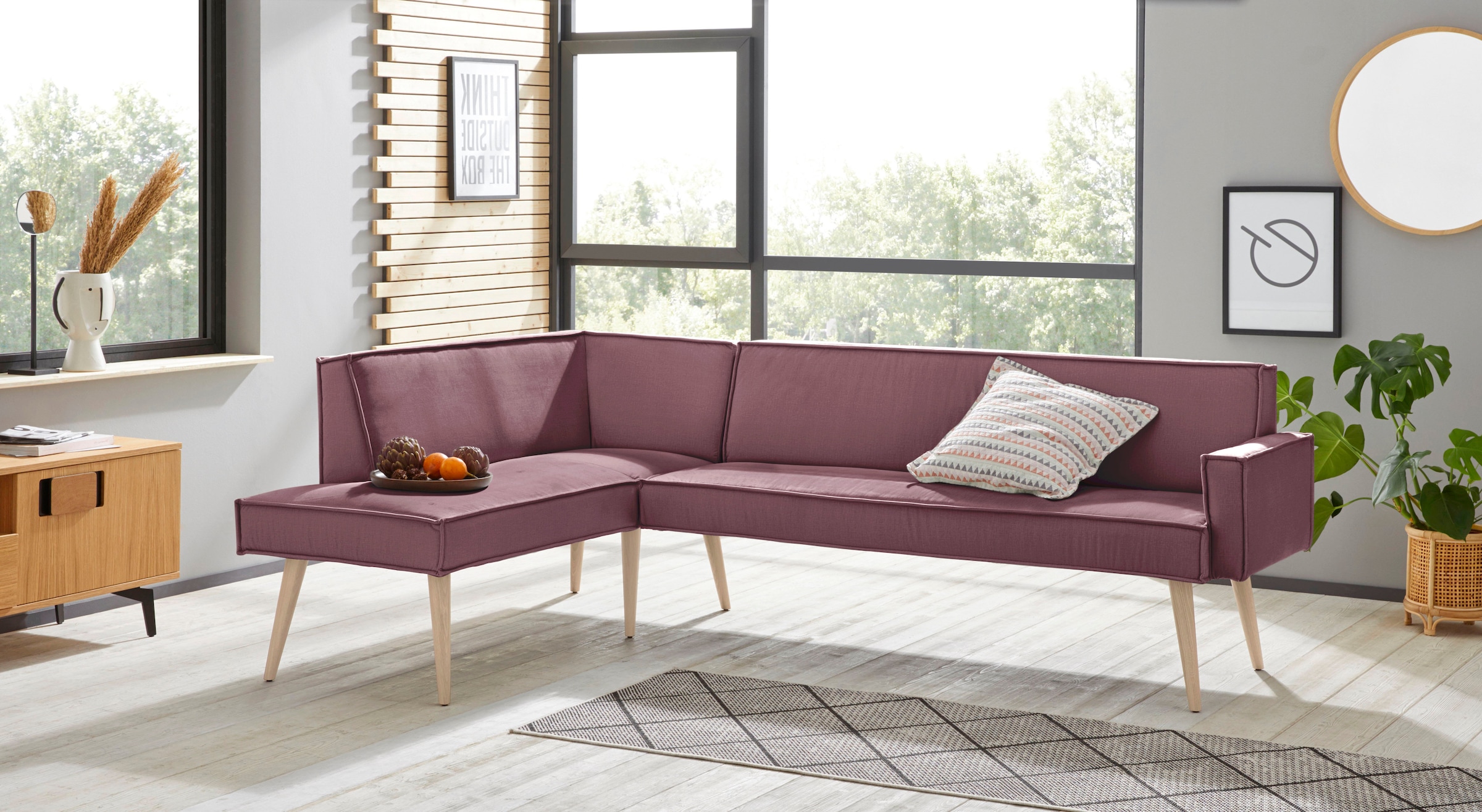 exxpo - sofa fashion, »Lungo, moderne Kedernaht, bequem und elegant, hoher Holzfuß« hochwertige Detailverarbeitung, frei im Raum stellbar, lila, 100% 