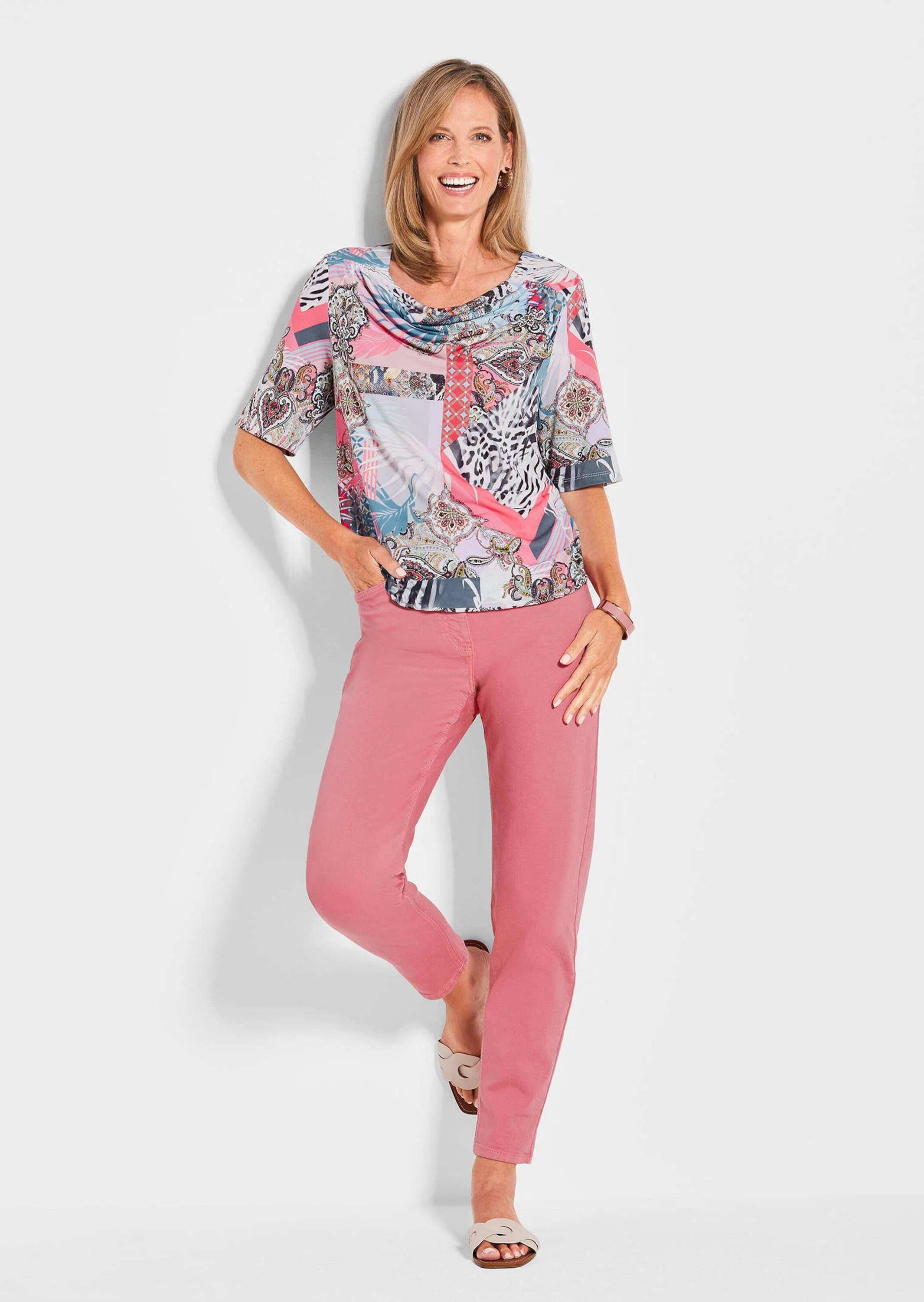 GOLDNER Print-Shirt »Kurzgröße Elegantes Oberteil mit Wasserfallausschnitt« Gummibund