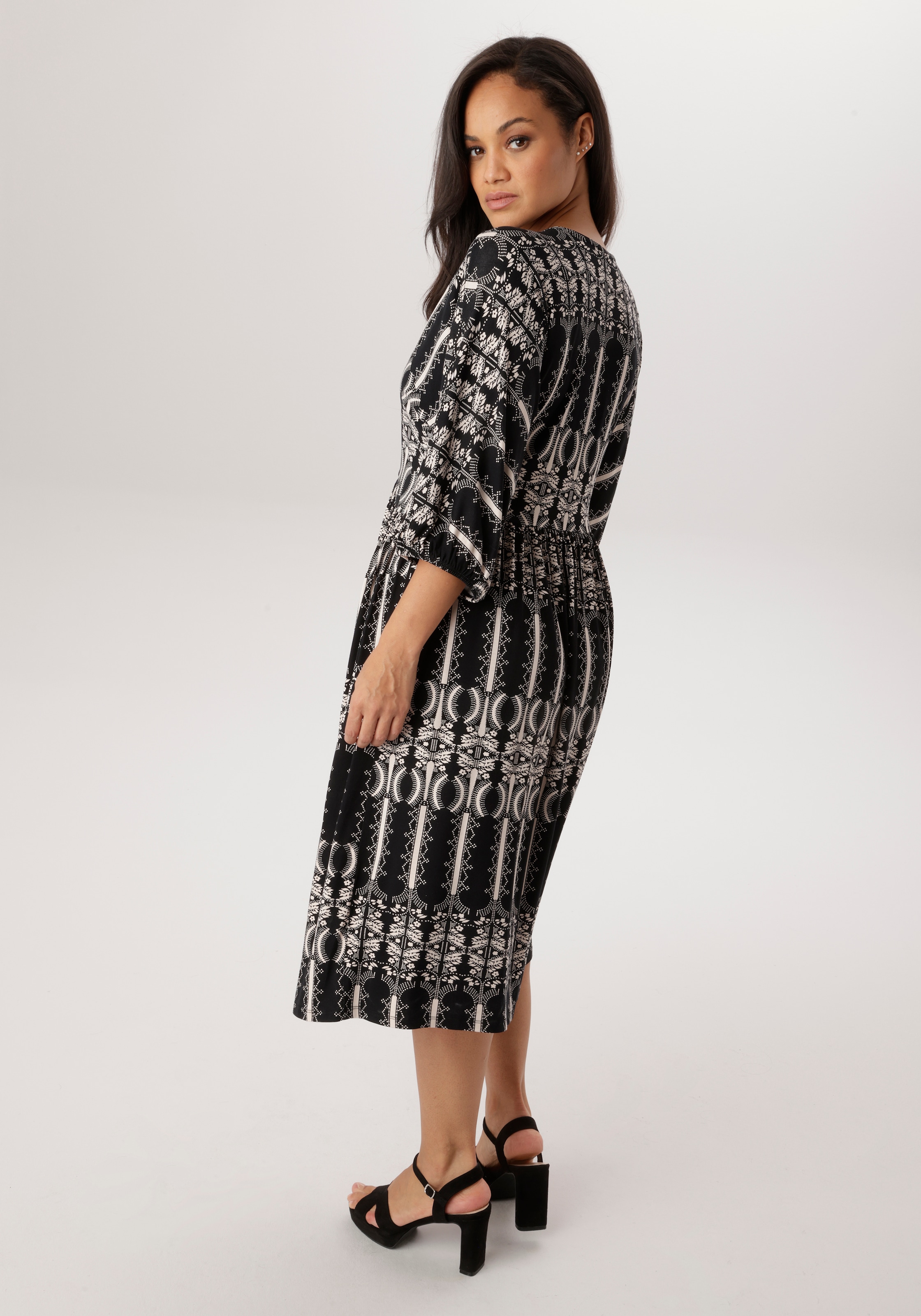 Aniston PLUS Jerseykleid in Wickeloptik