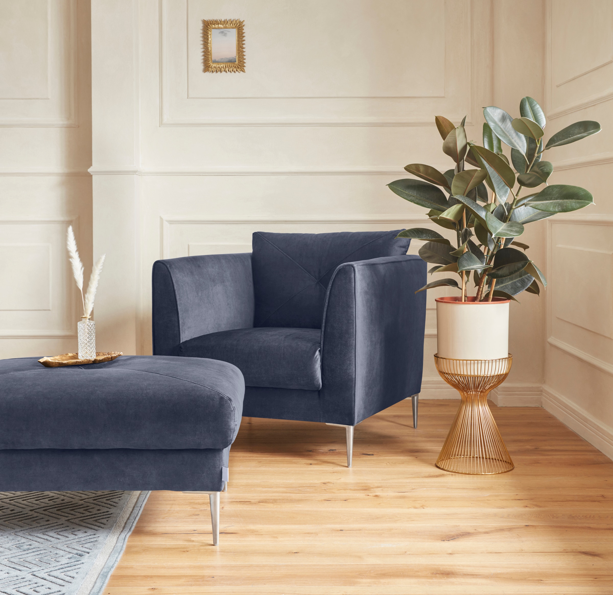 TRENDMANUFAKTUR Hocker »Chilltime, elegant und bequem durch Komfortsitzhöhe 46cm, hoher Fuß«, mit eleganter Kreuznaht auf der Sitzfläche