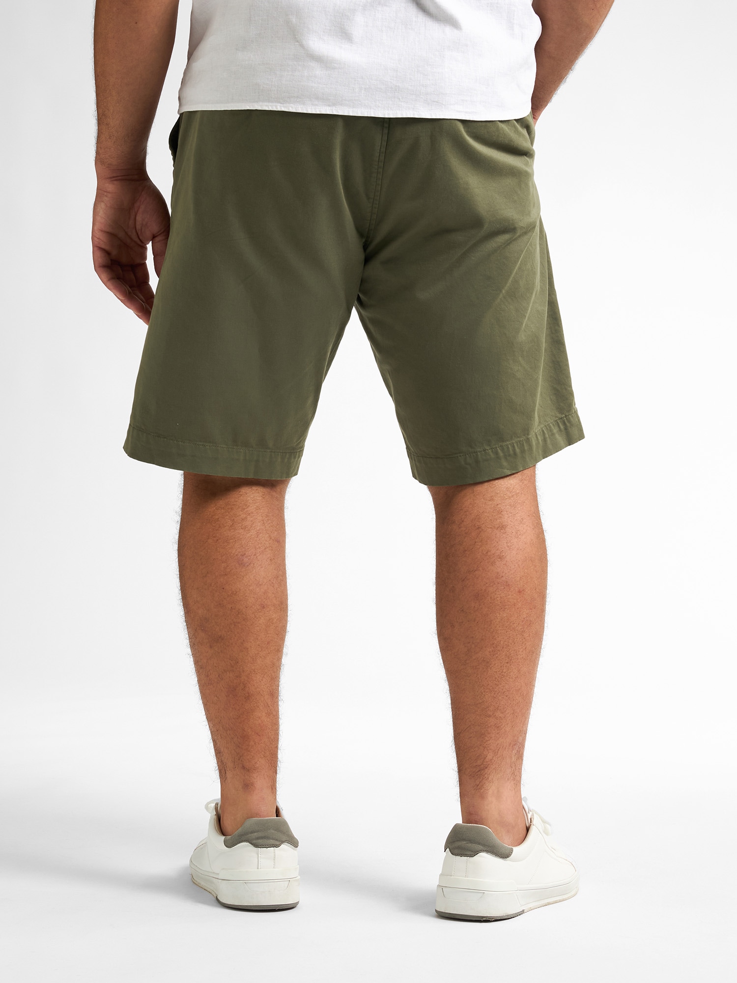 Petrol Industries Chinoshorts, mit Gürtel