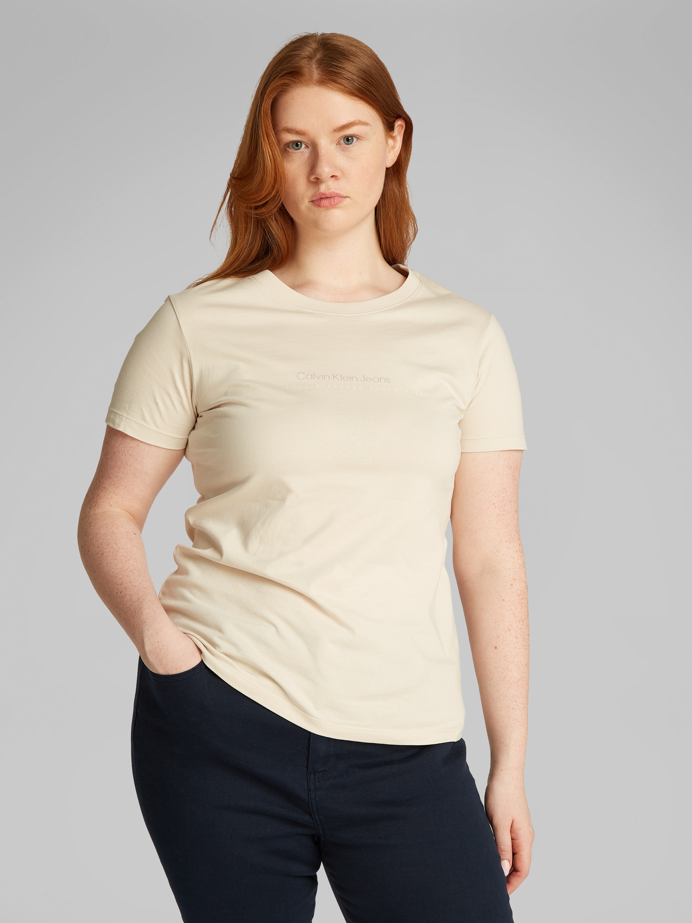 Calvin Klein Jeans Plus T-Shirt »PLUS INSTIT GRAPHIC SLIM TEE«, in großen Größen, Logoschriftzug