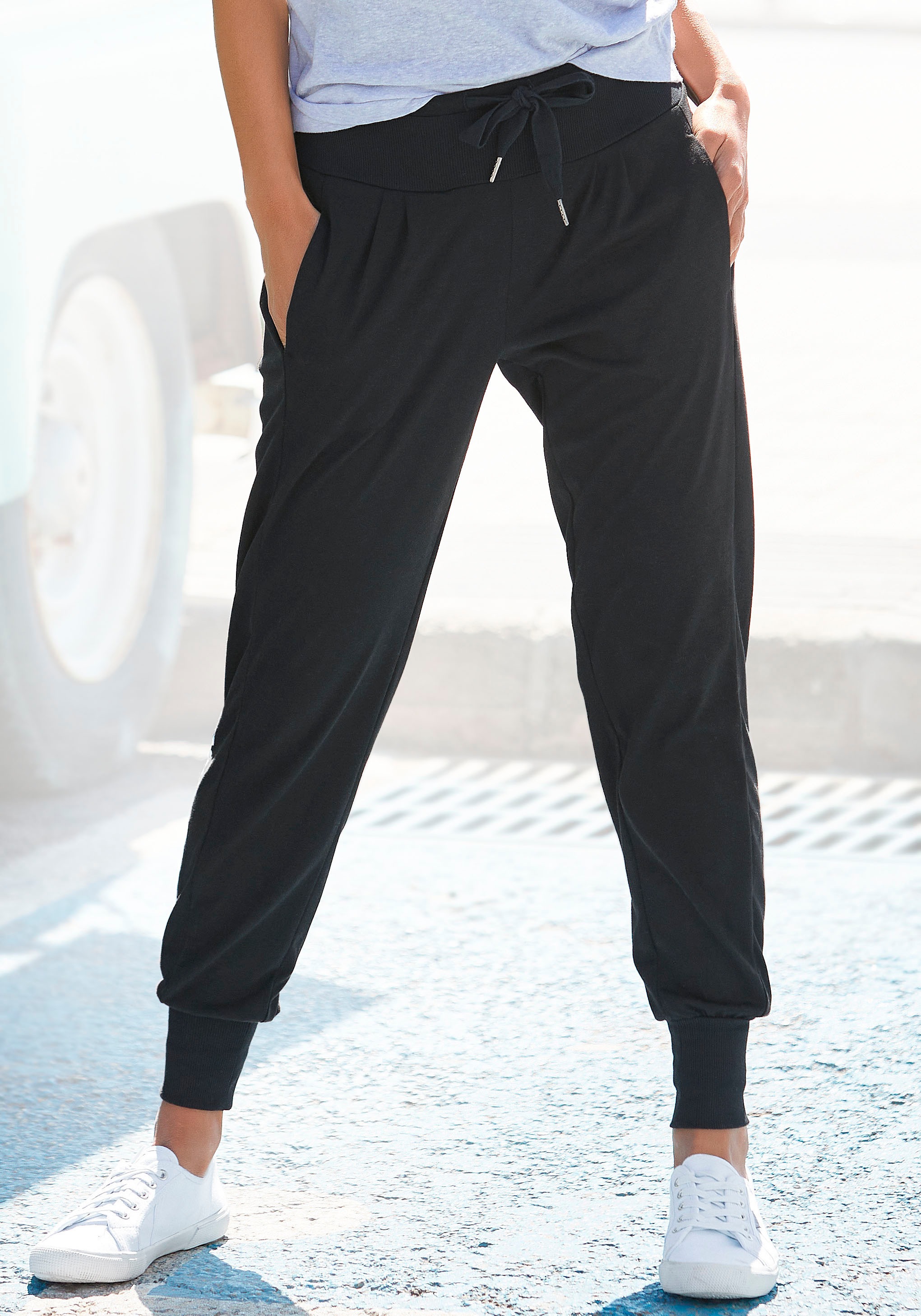 Venice Beach Sweathose mit Logodruck am Bein