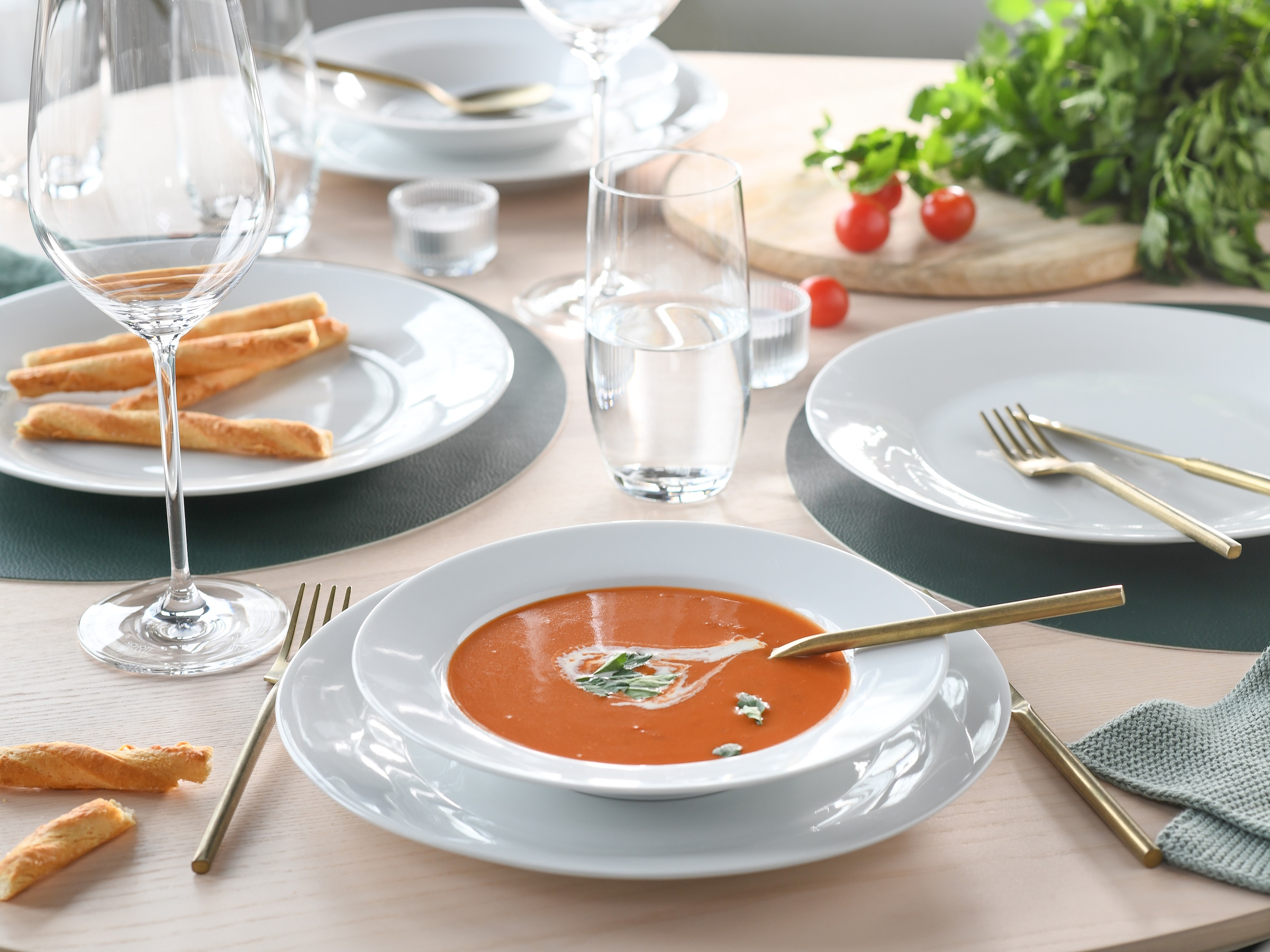 CreaTable Tafelservice »BASE Weiß, Service 12-tlg.« Teller Set, Klassisch, Zeitlos, Der Alleskönner