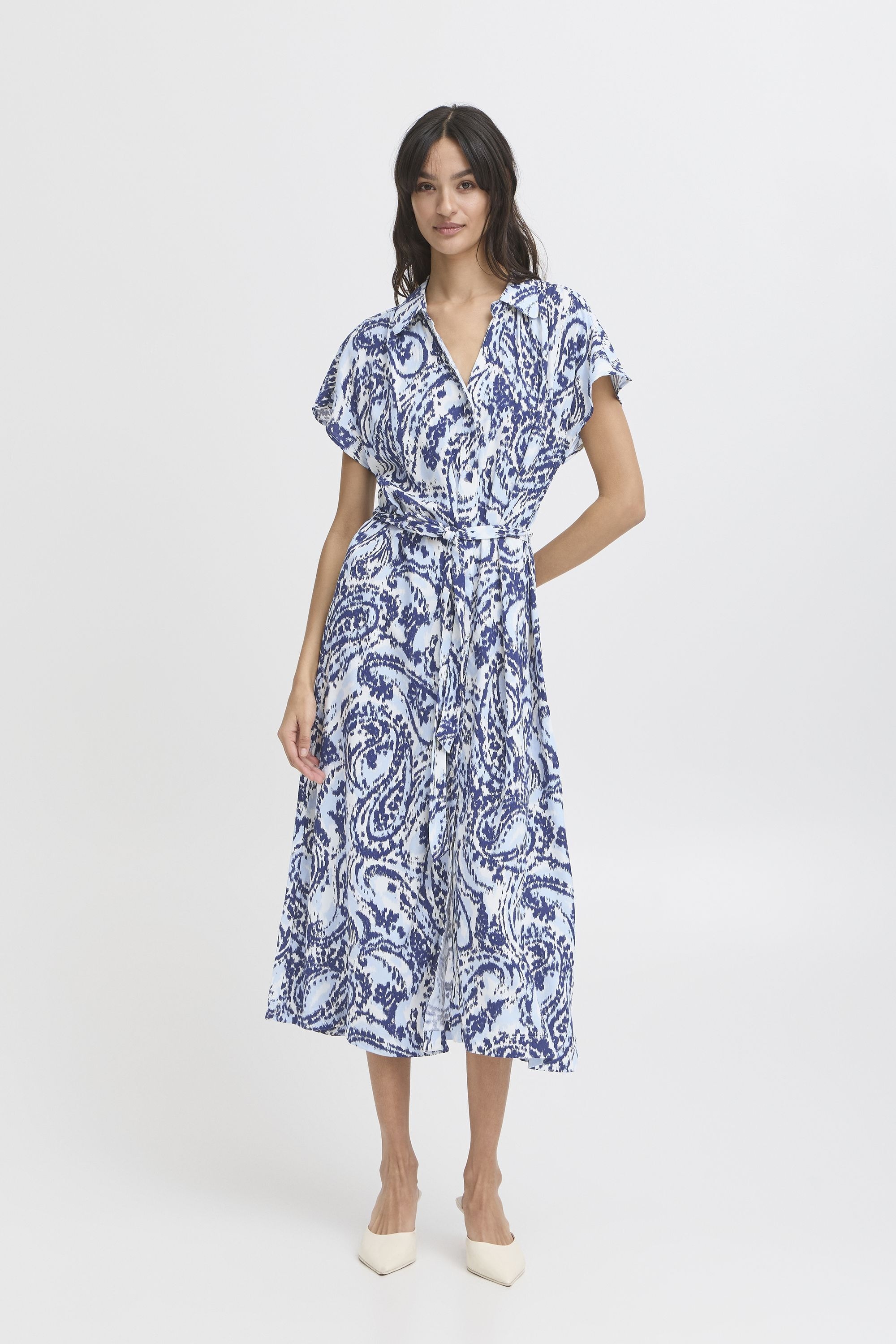 b.young Midikleid »Midikleid BYMMMJOELLA«