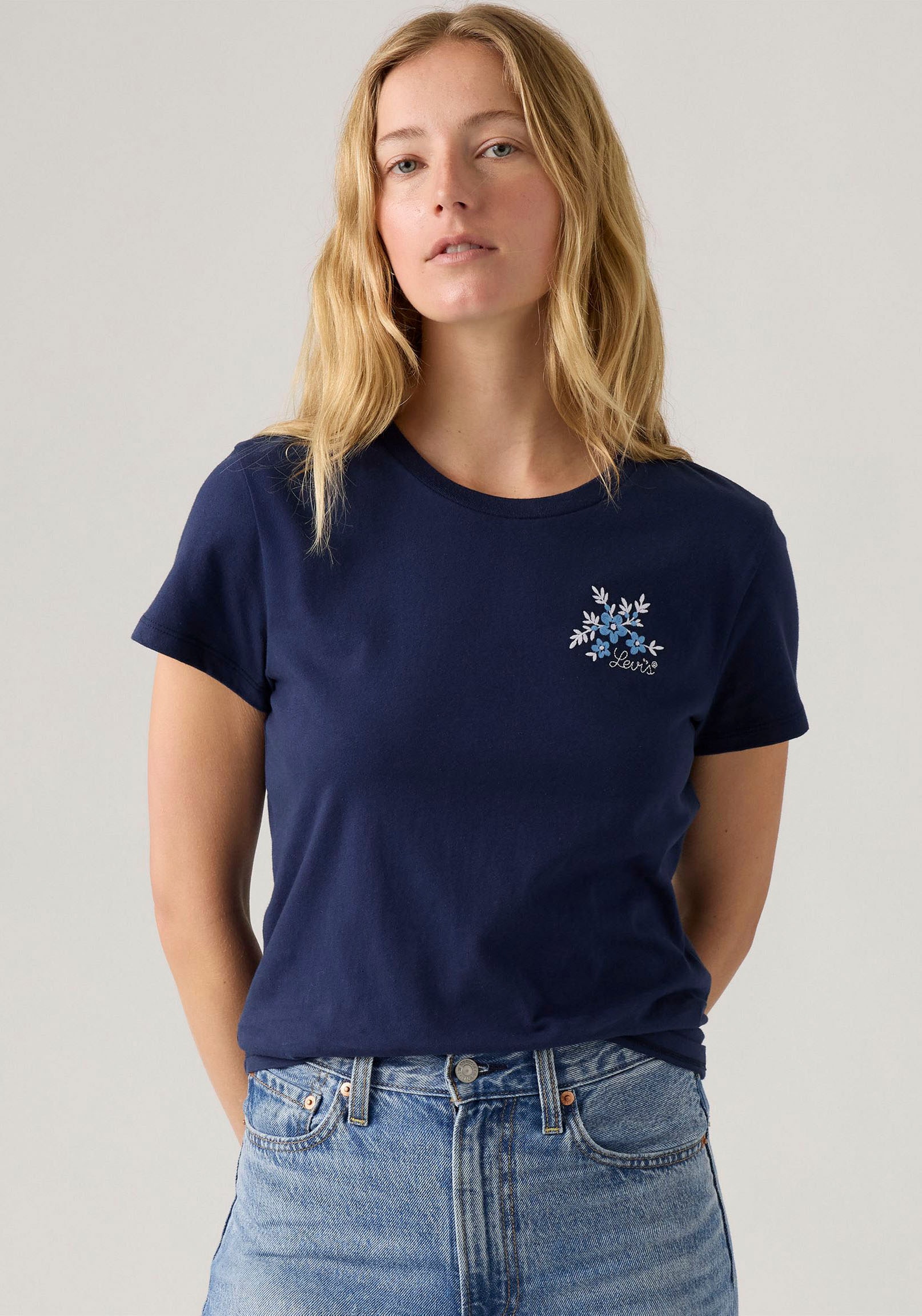 Levi's® T-Shirt »THE PERFECT TEE«, mit Batwing-Logoprint