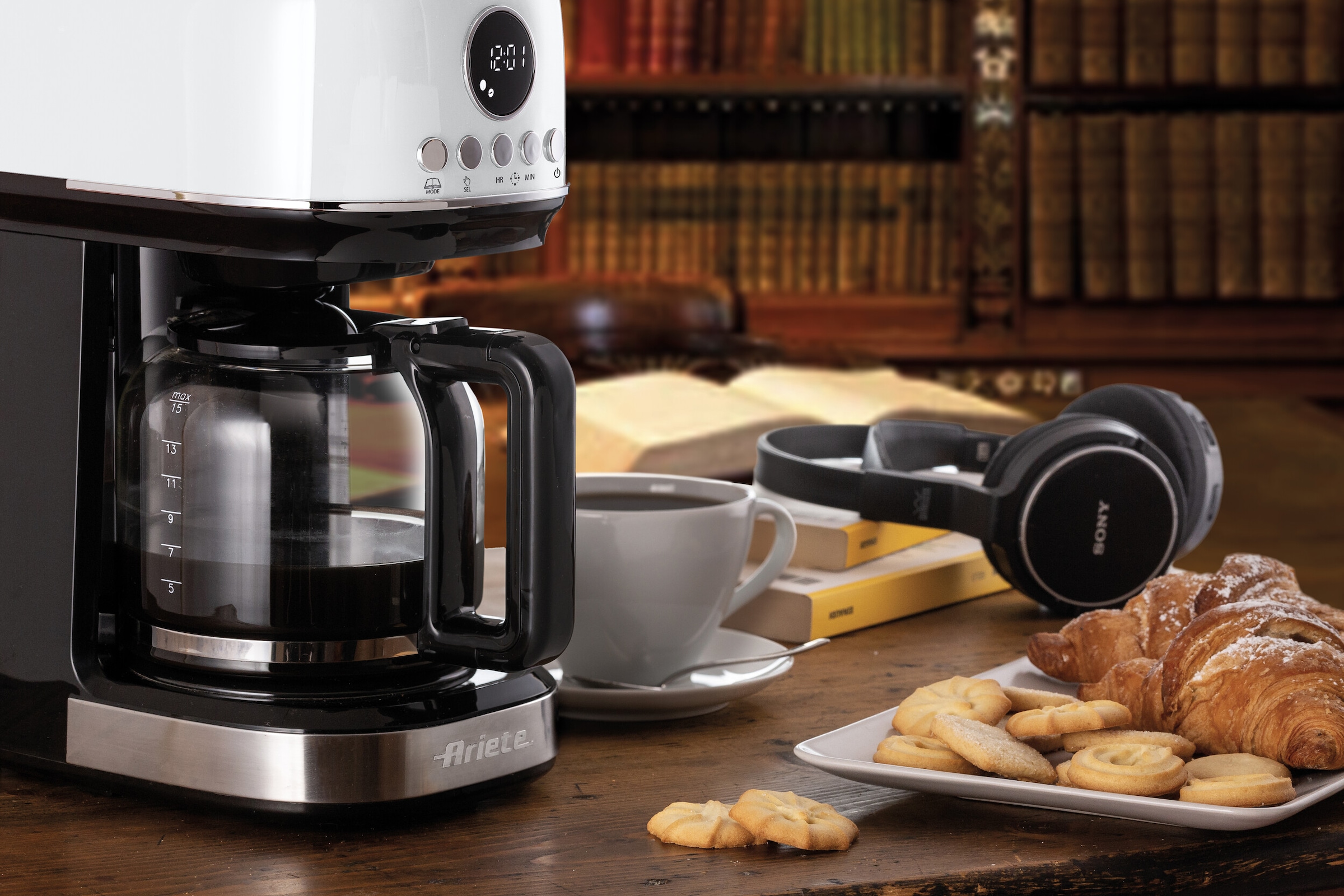 Ariete Filterkaffeemaschine »1396W Moderna weiß,1,5 L mit Timer, Programmwahl und Warmhaltefunktion«, Permanentfilter
