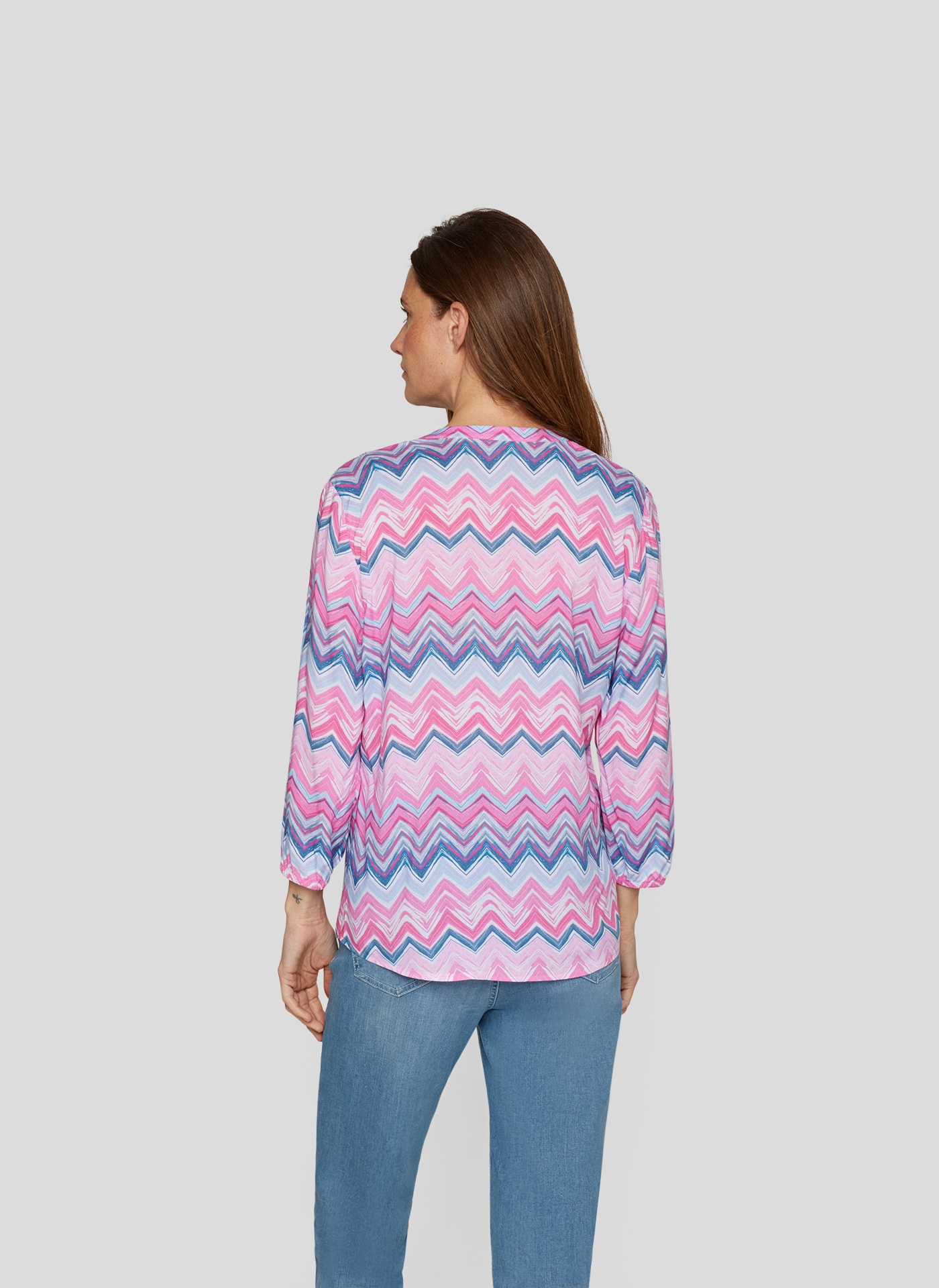 Rabe Druckbluse, mit grafischem Muster und aus reiner Viskose