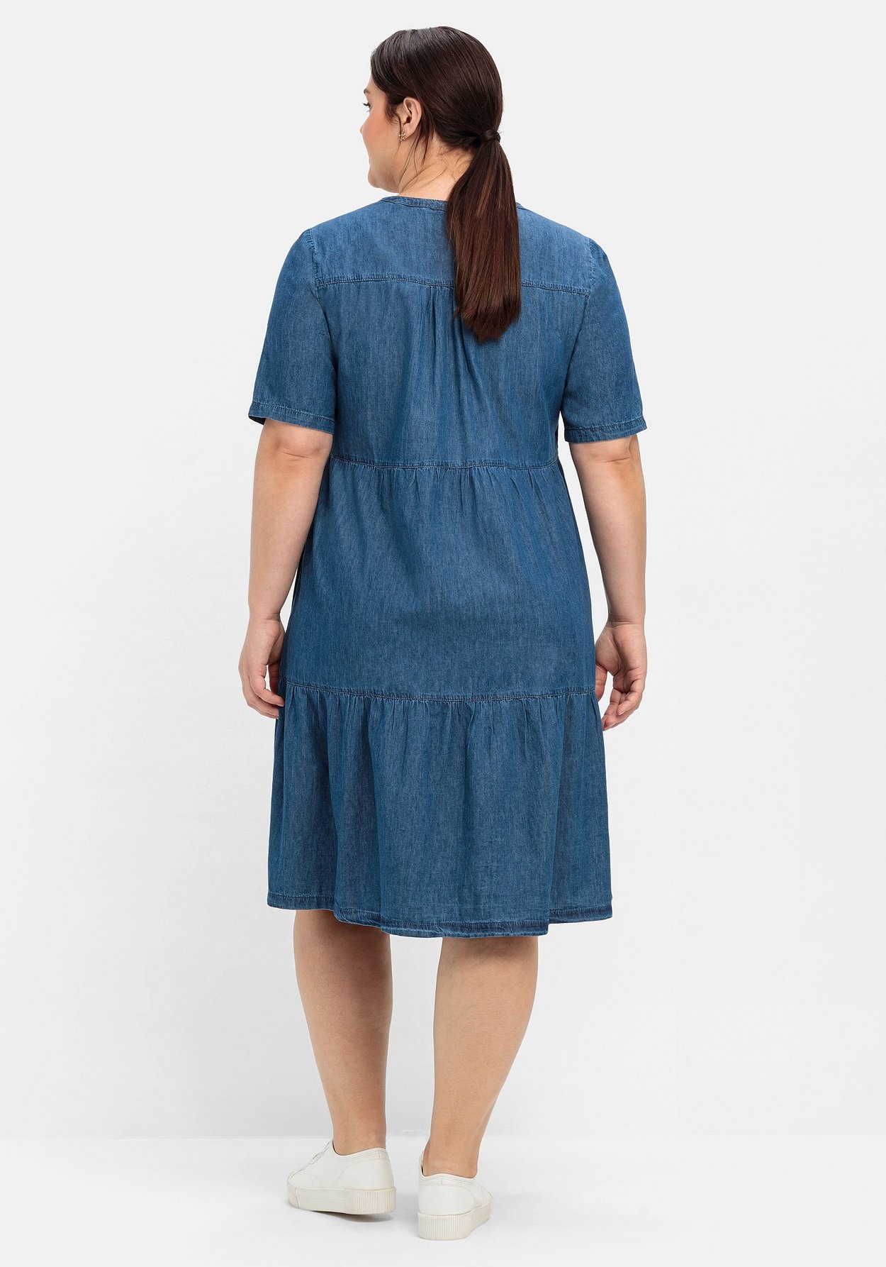 Sheego Jeanskleid »Jeanskleid aus leichtem Denim, in Volant-Optik«